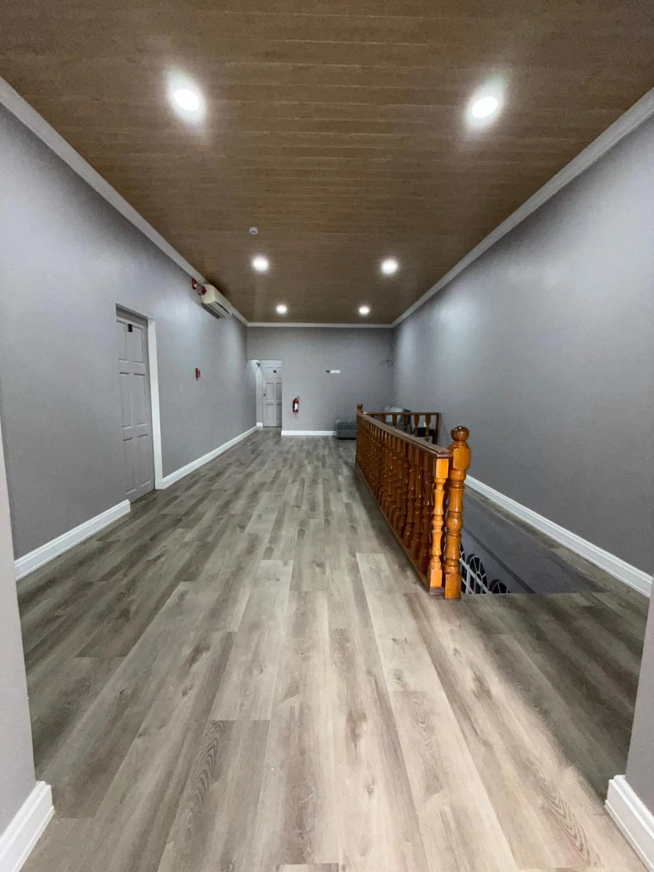 Airport Suites Hotel