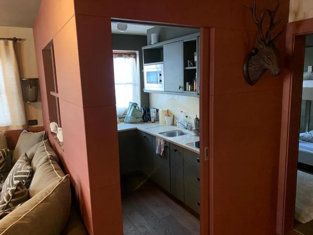 Nei Y Suredl NeveSole