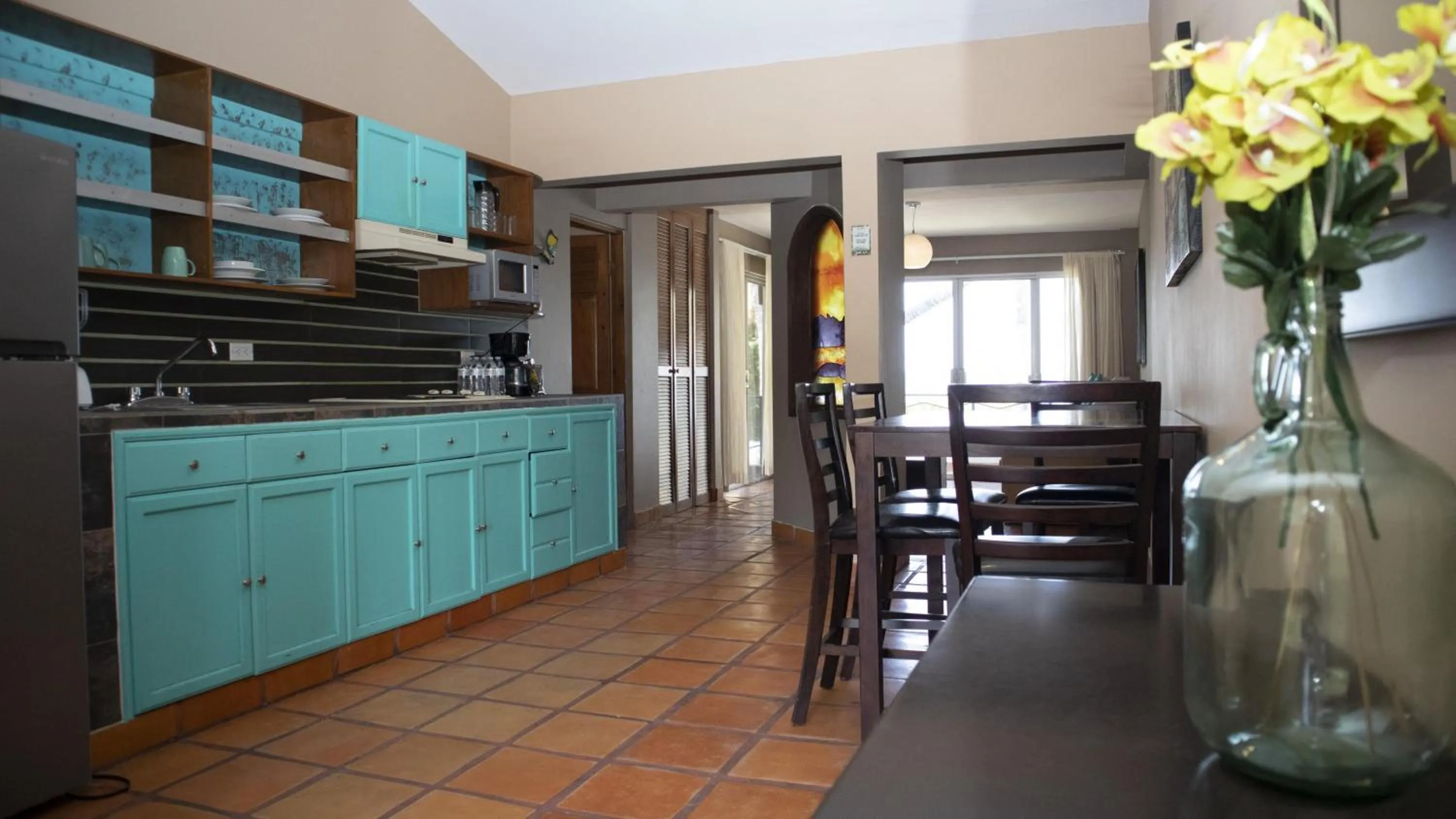 Kitchen or kitchenette in La Concha Beach Hotel & Club