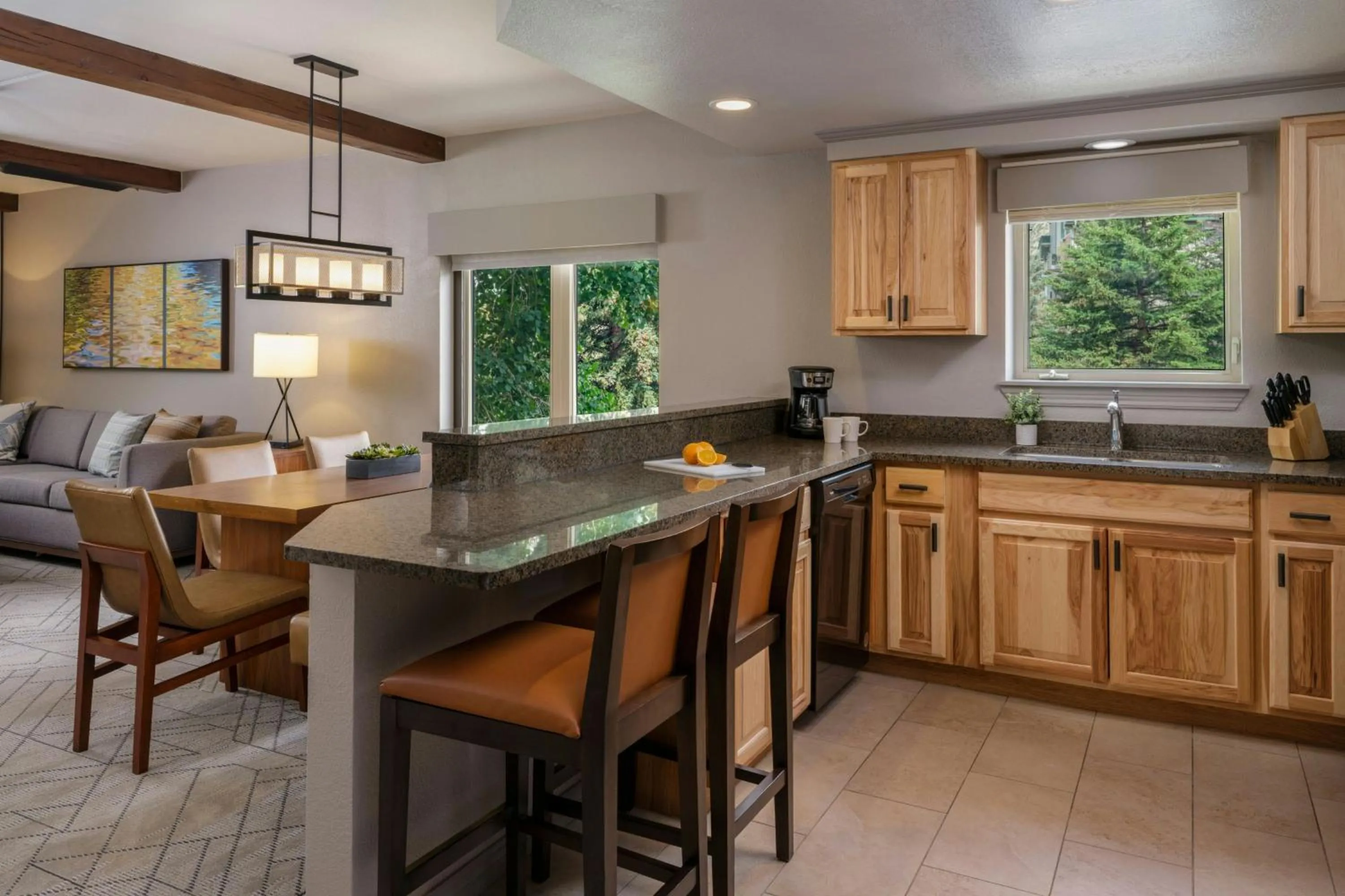 Kitchen or kitchenette in Sheraton Lakeside Terrace Villas at Mountain Vista, Avon, Vail Valley