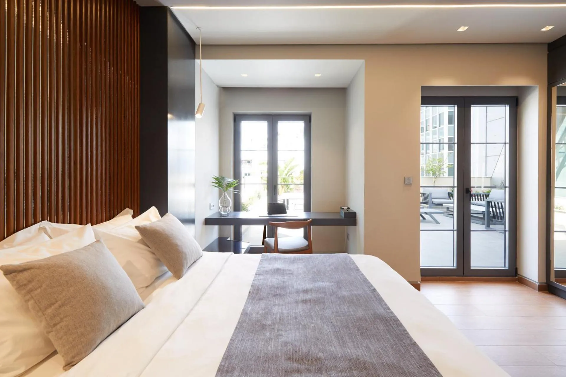 Bedroom, Bed in Athens Ikon