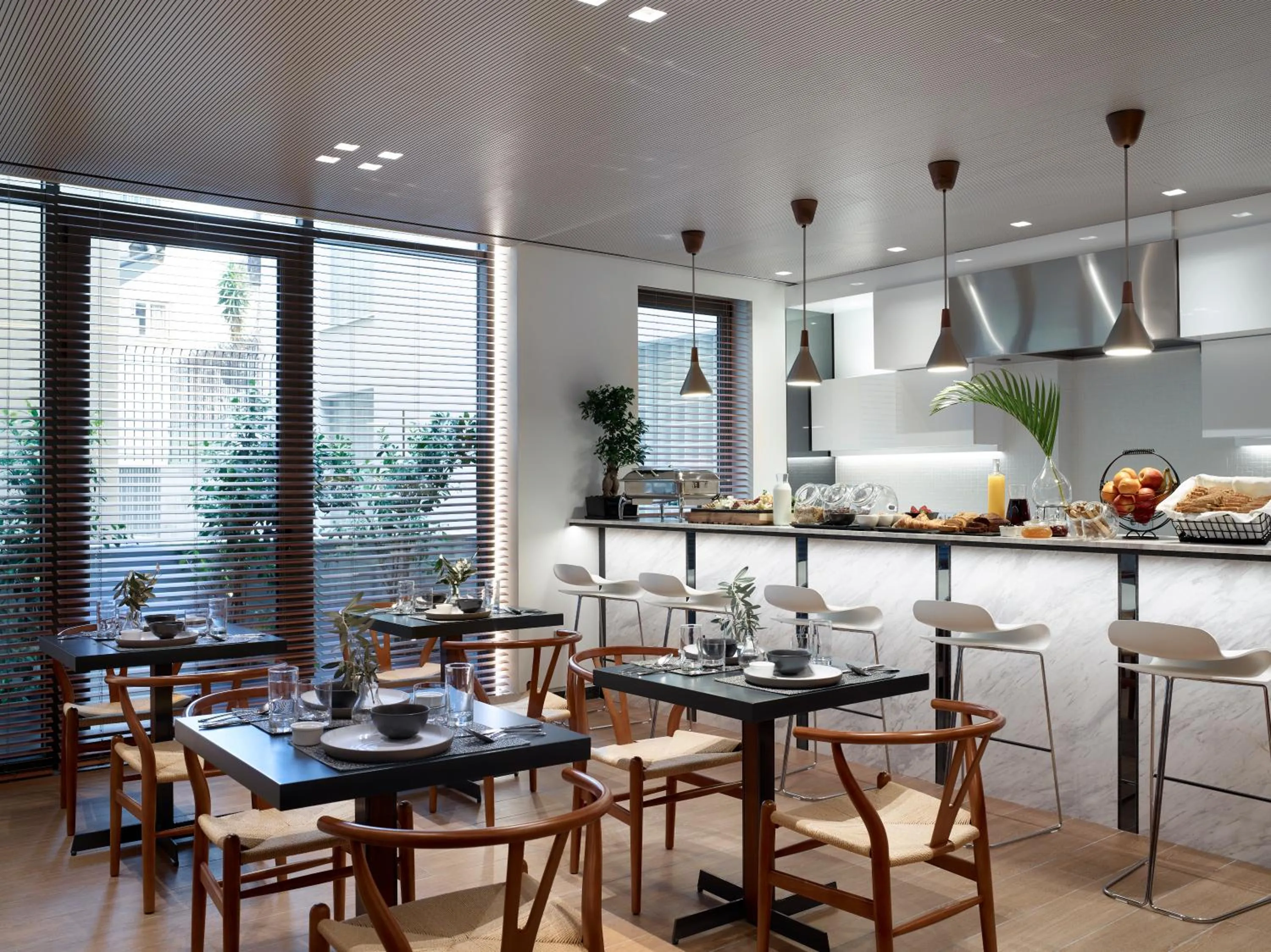 Breakfast in Athens Ikon