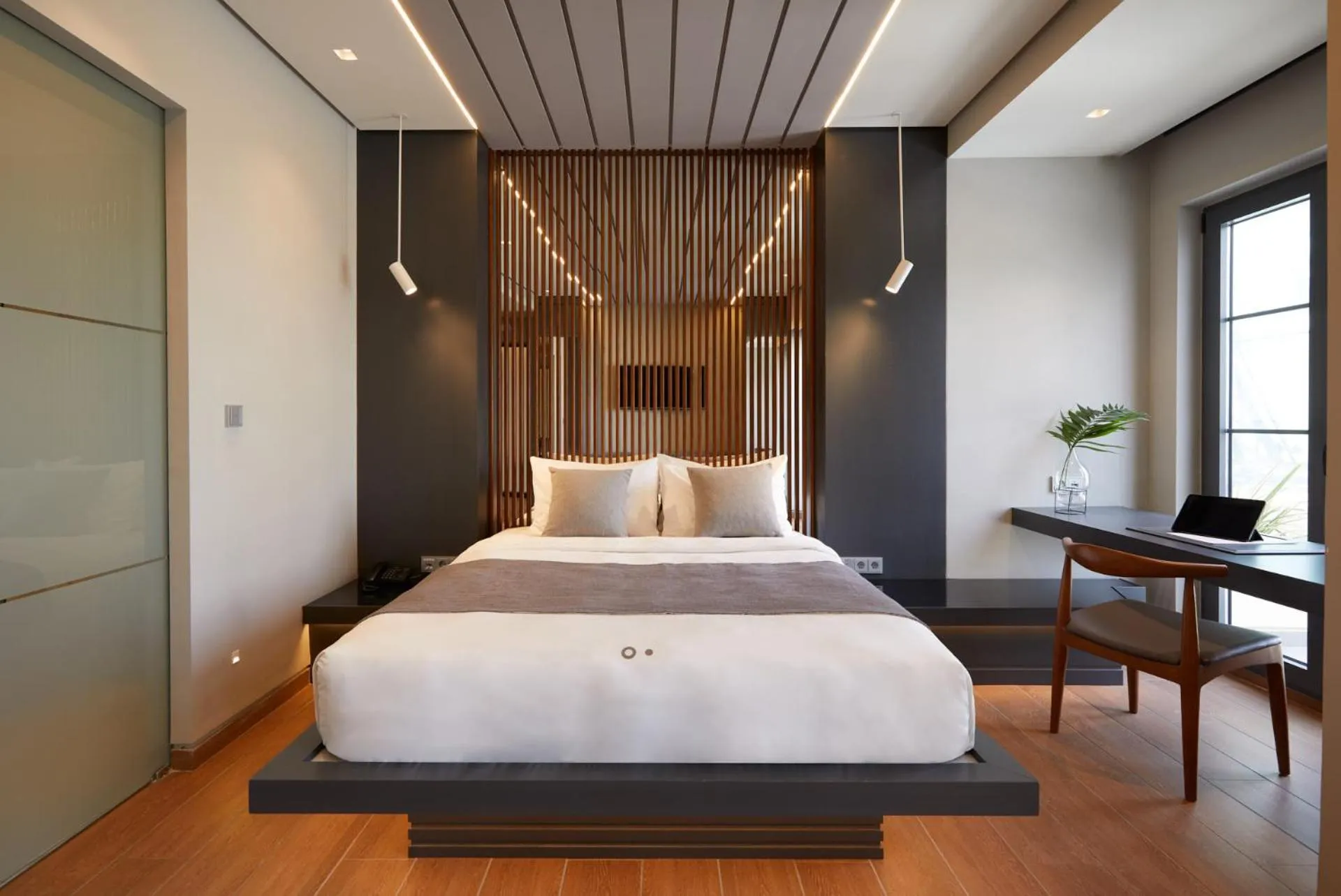 Bedroom, Bed in Athens Ikon