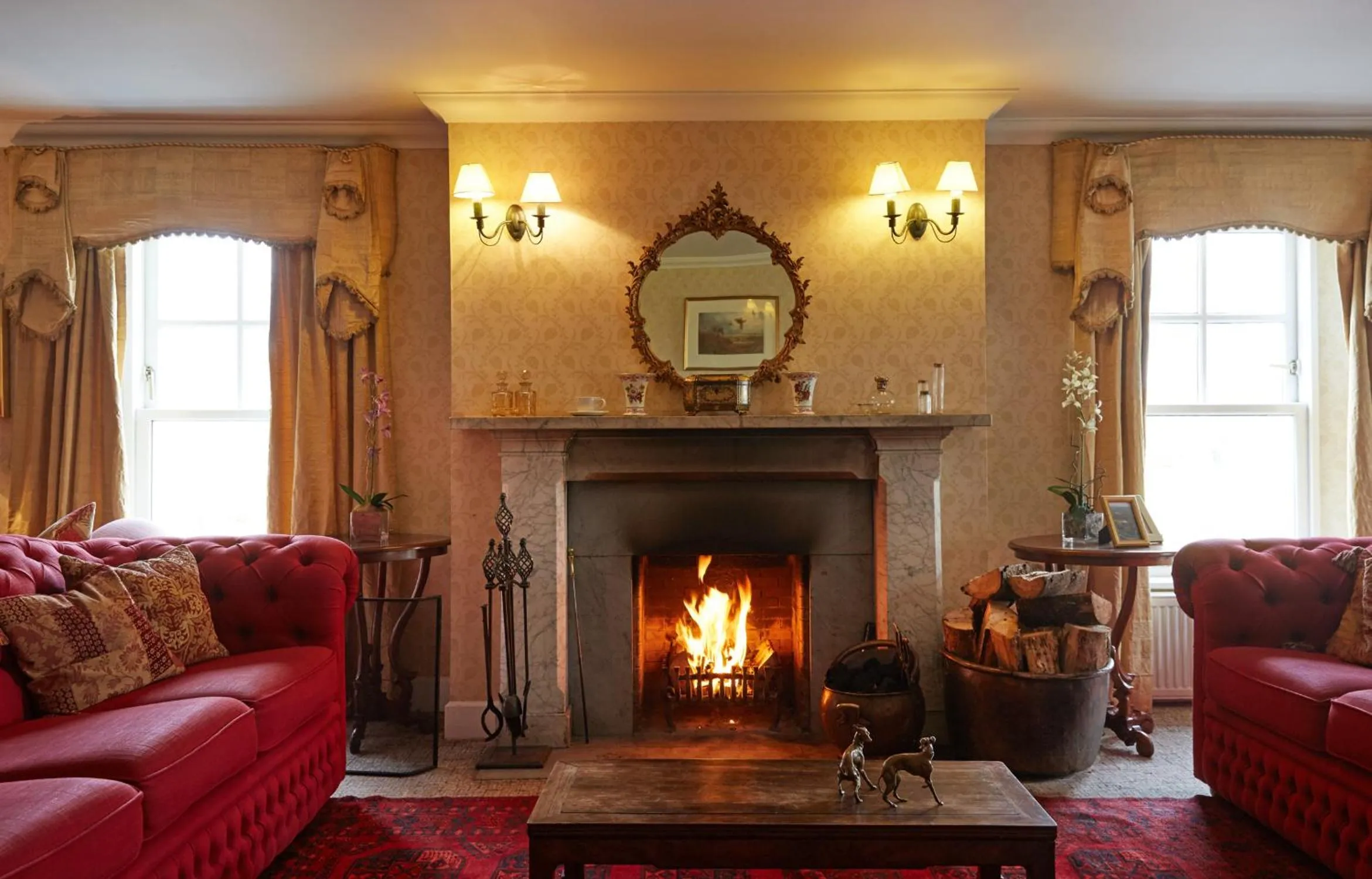 Living room in Kinloch Lodge Hotel and Restaurant