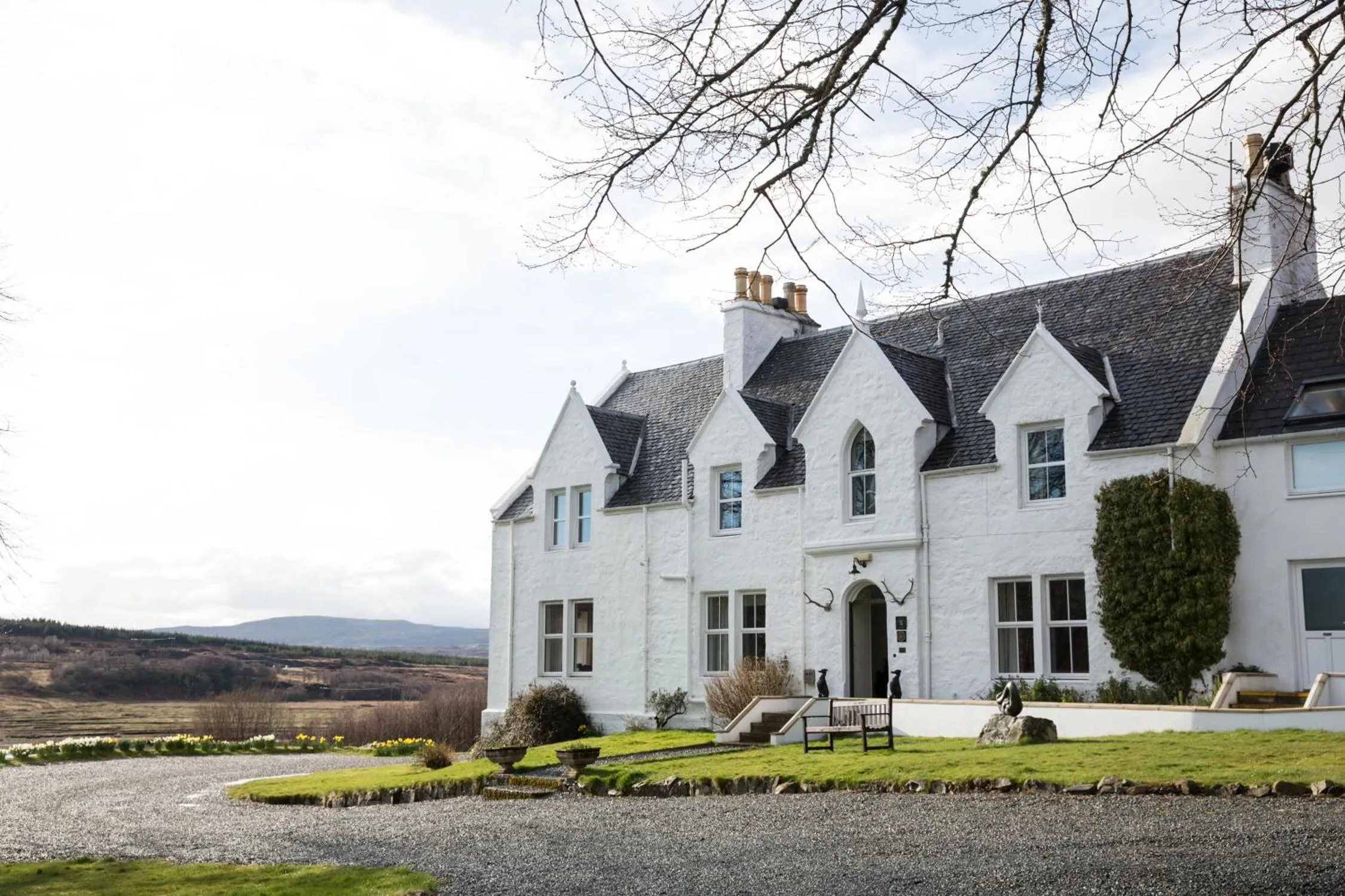 Property building in Kinloch Lodge Hotel and Restaurant