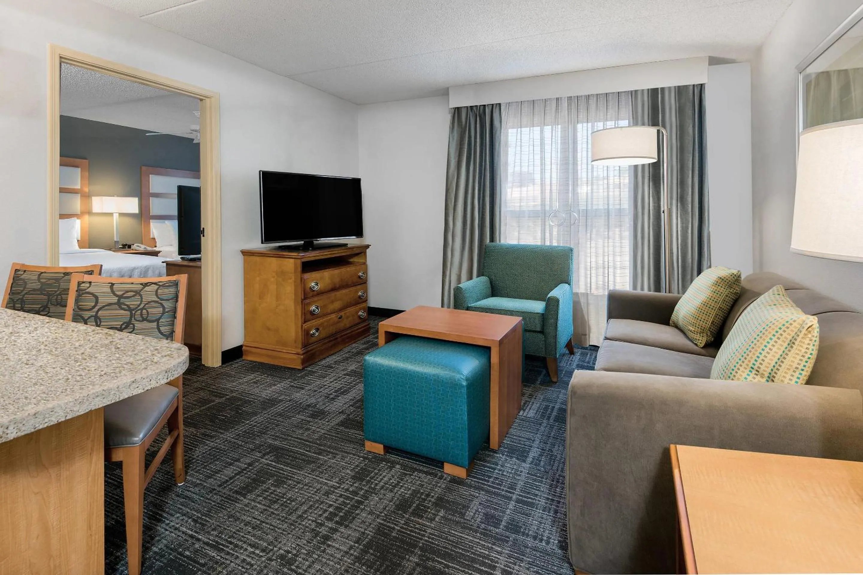 Bedroom in MainStay Suites Phoenix North