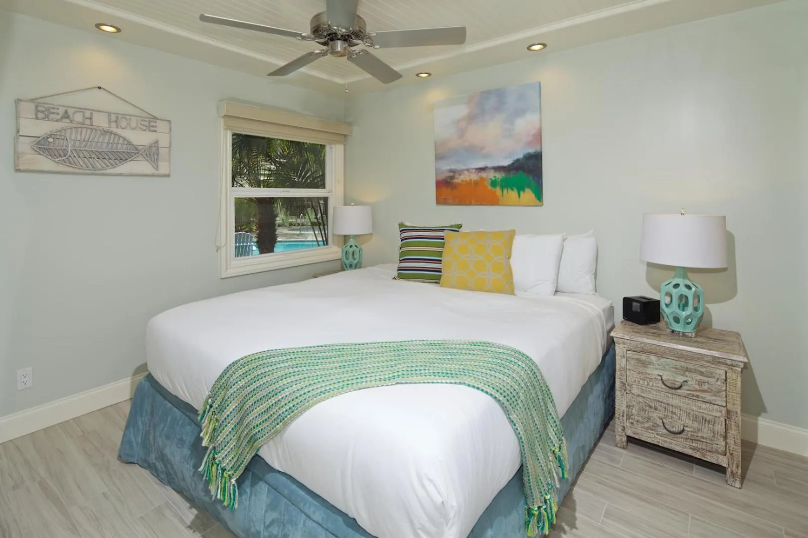 Bed in Ocean Palms Beach Resort