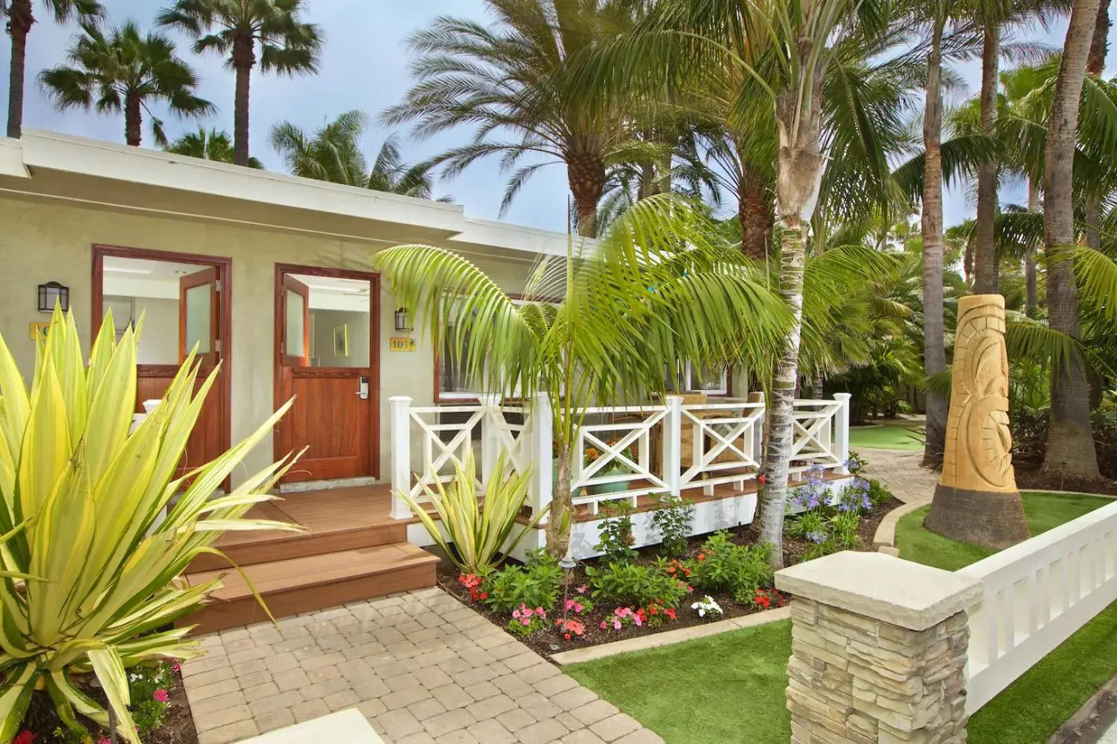 Two-Bedroom Suite in Ocean Palms Beach Resort Two-Bedroom Suite in Ocean Palms Beach Resort