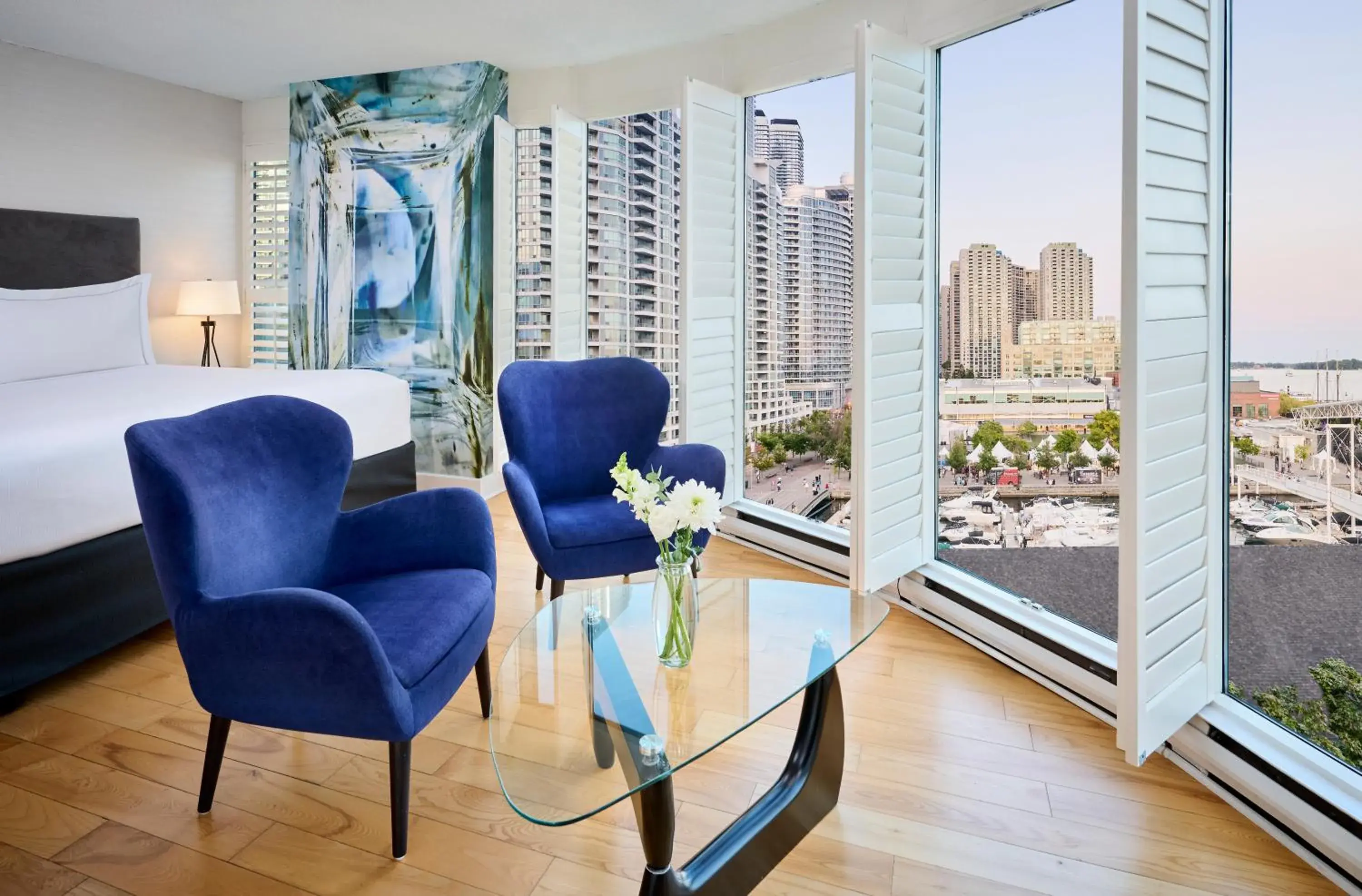 King Suite - single occupancy - Non-Smoking in Radisson Blu Toronto Downtown King Suite - single occupancy - Non-Smoking in Radisson Blu Toronto Downtown