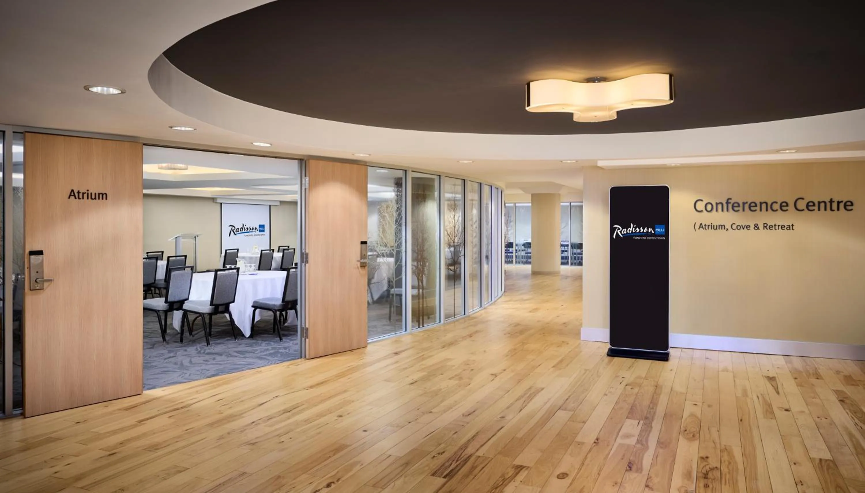 Radisson Blu Toronto Downtown