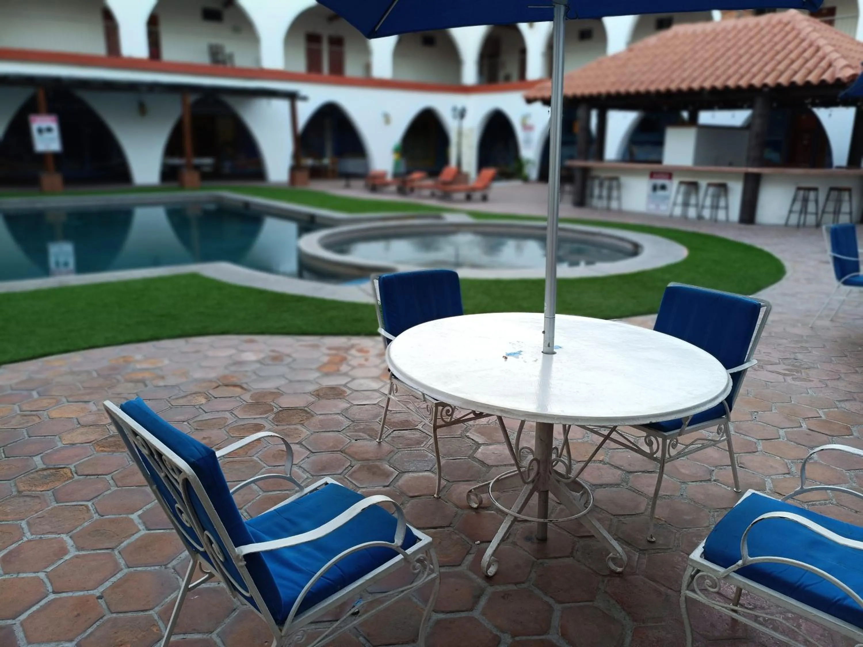Property building in Hotel Hacienda Bugambilias La Paz