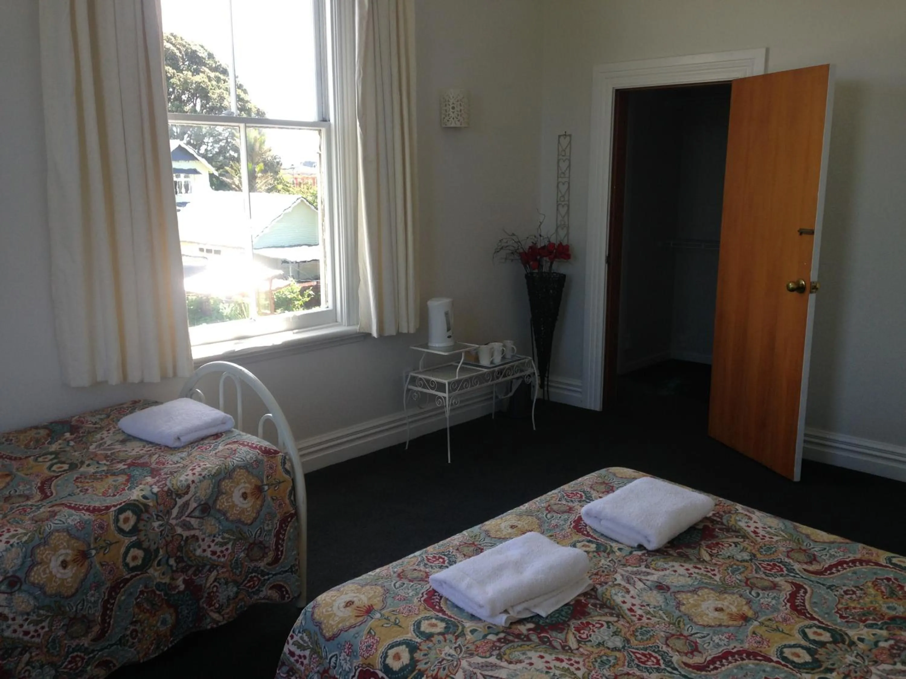 Bedroom, Bed in Tripinn Motel & Share Accommodation