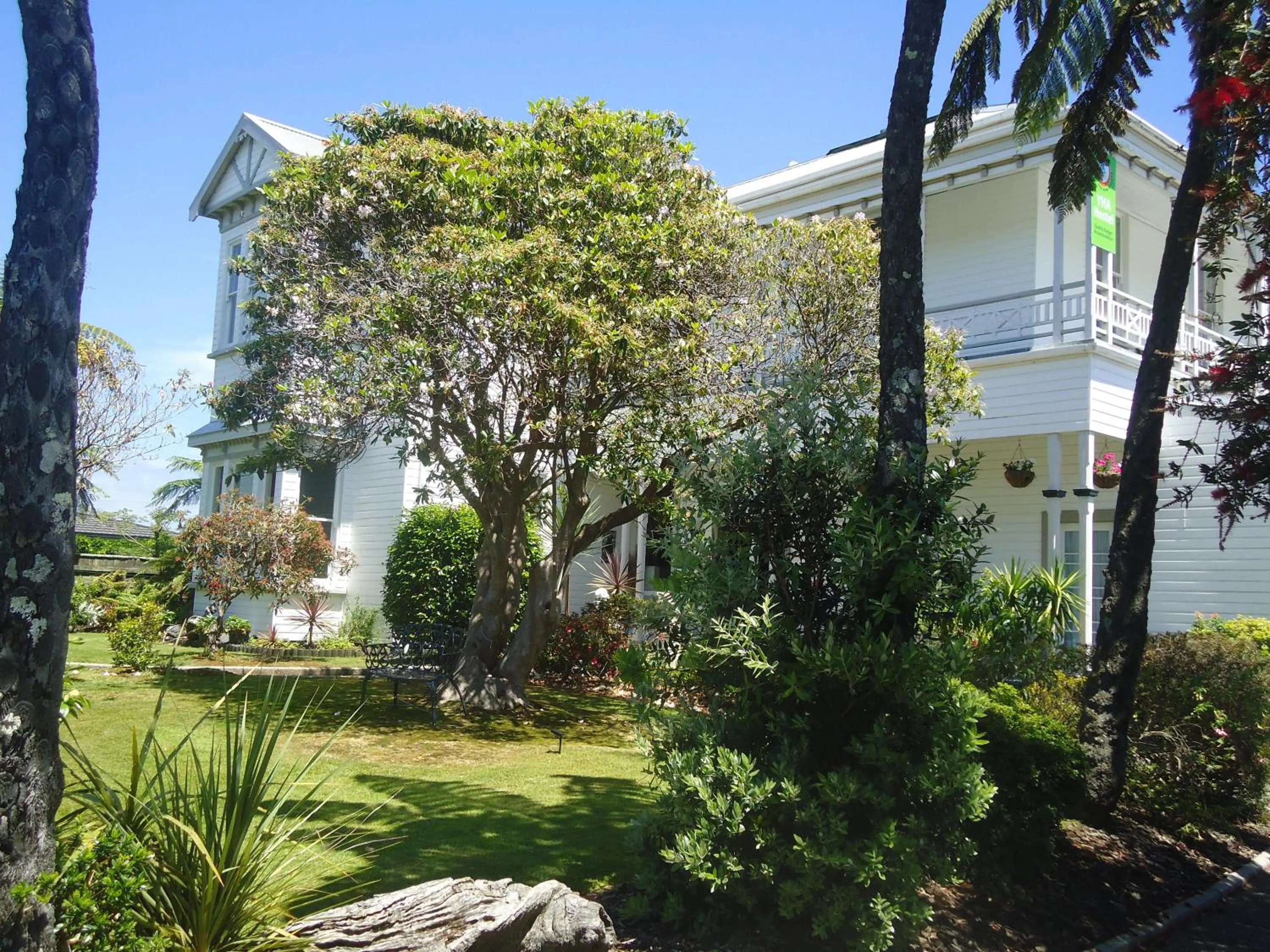 Facade/entrance in Tripinn Motel & Share Accommodation