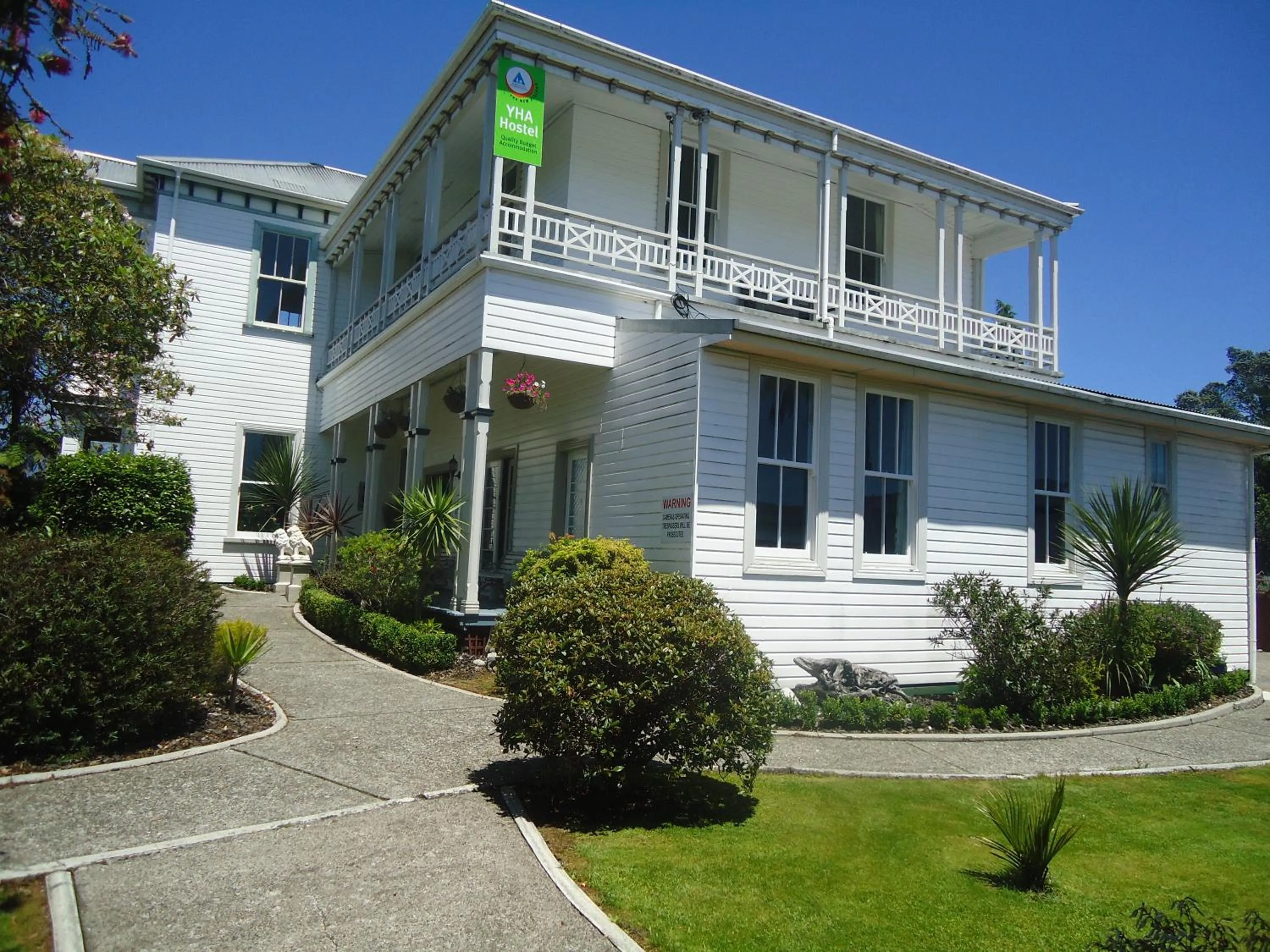 Facade/entrance in Tripinn Motel & Share Accommodation