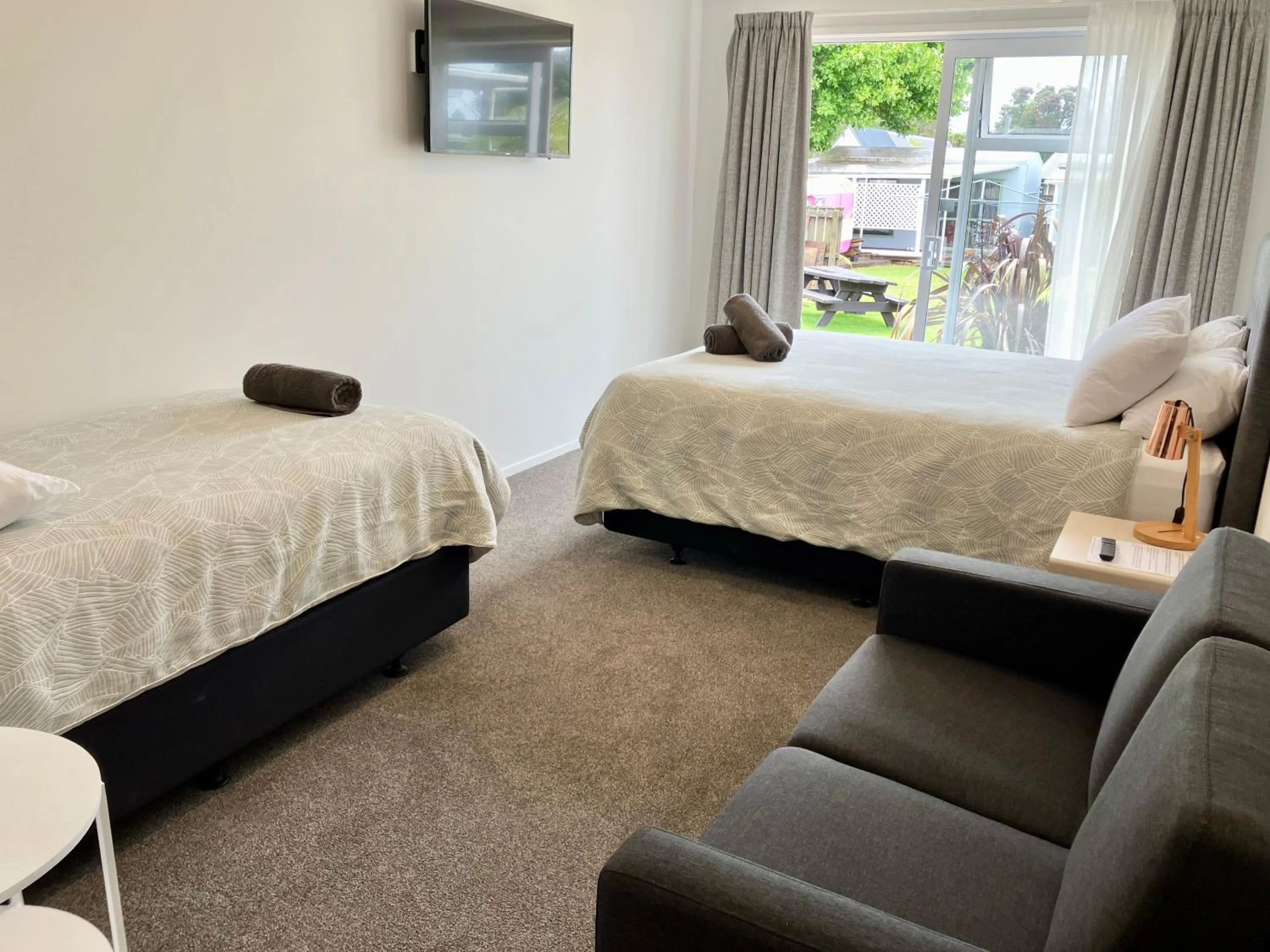 Bed in Tripinn Motel & Share Accommodation