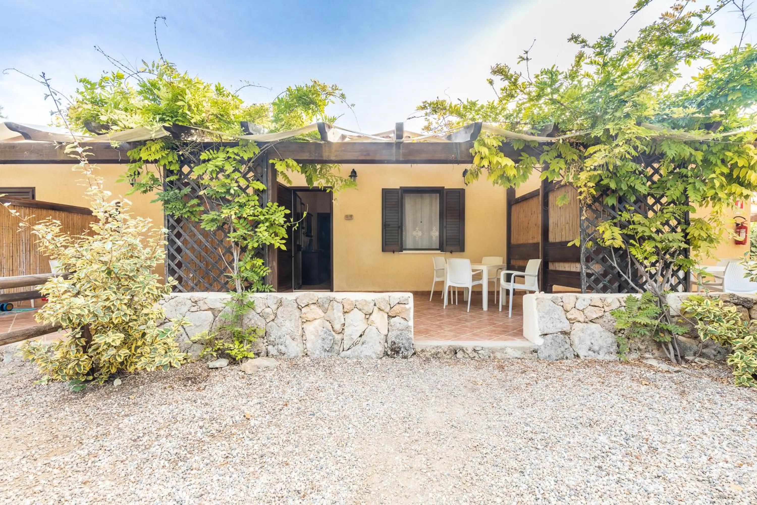 Property building in Albergo Residenziale Menhirs