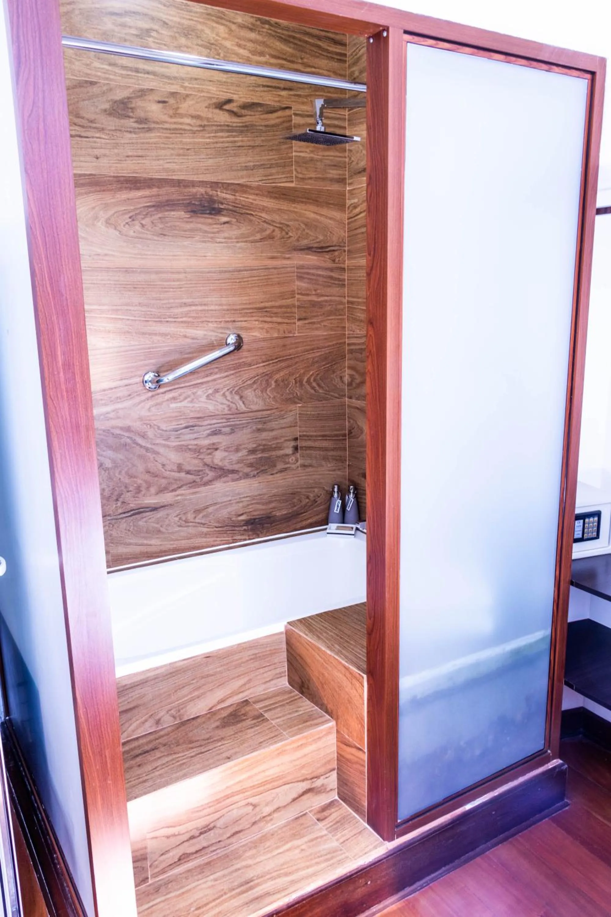 Bath in Auka Boutique San Blas