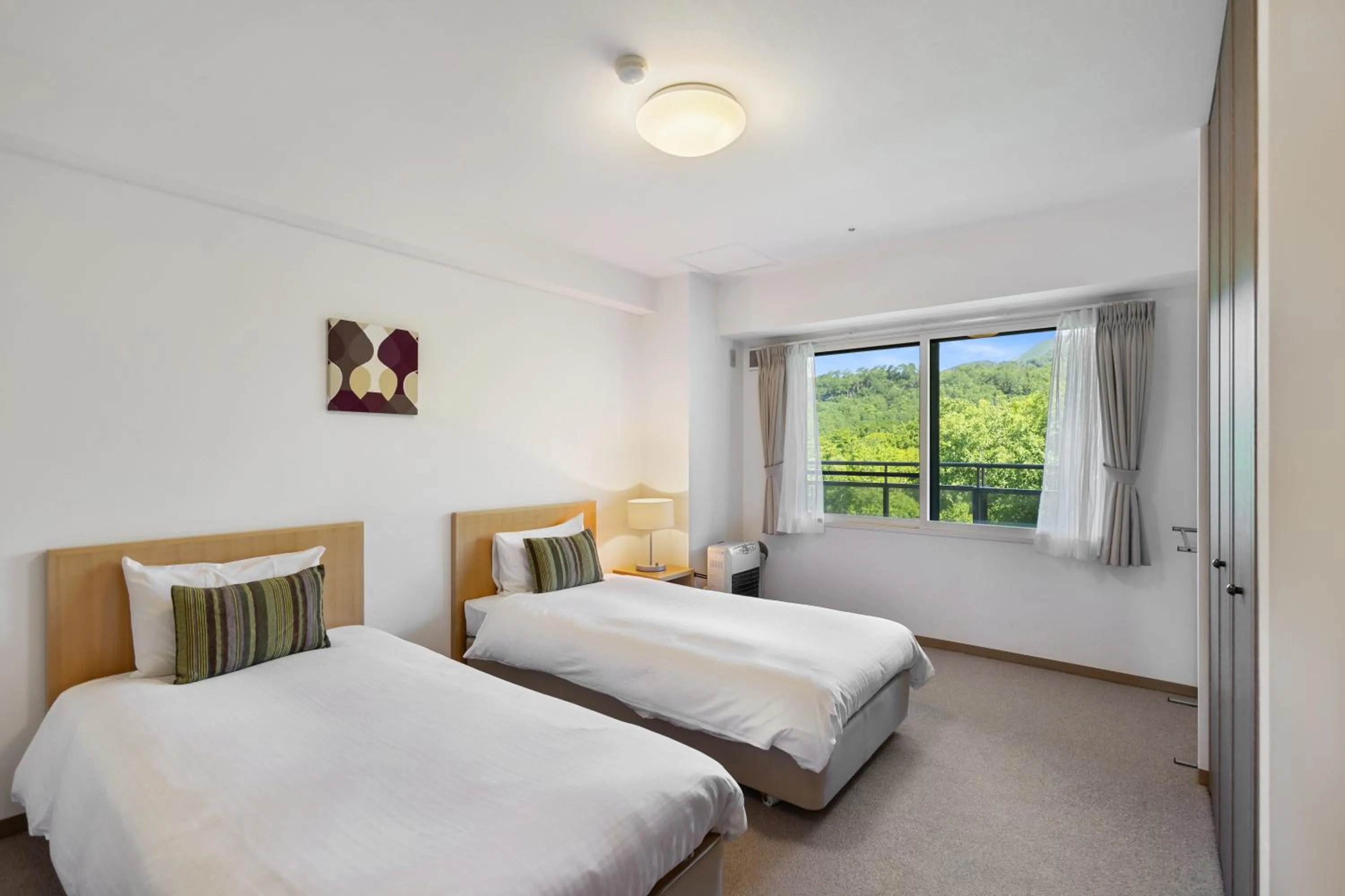 Bedroom, Bed in One Niseko Resort Towers