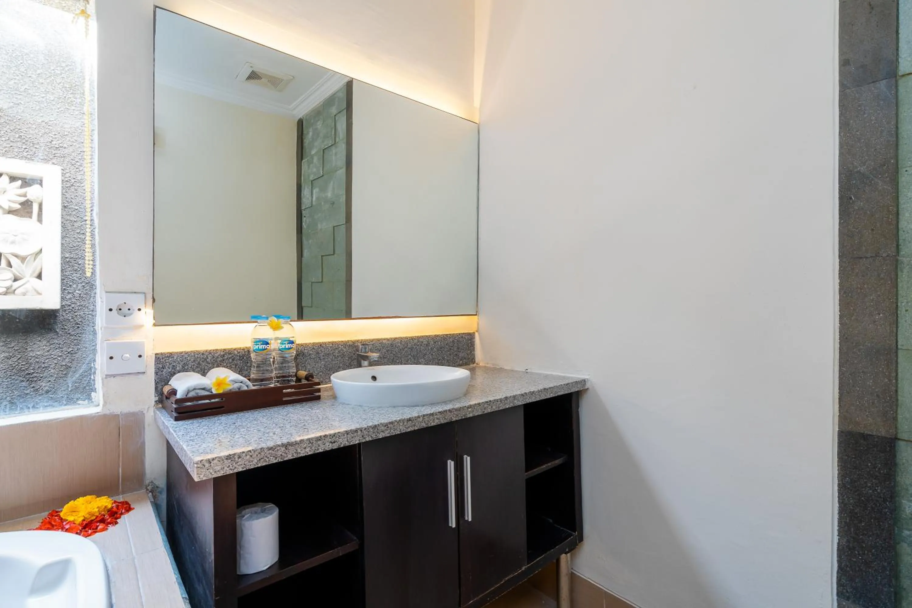 wardrobe in De' Bharata Bali Villas