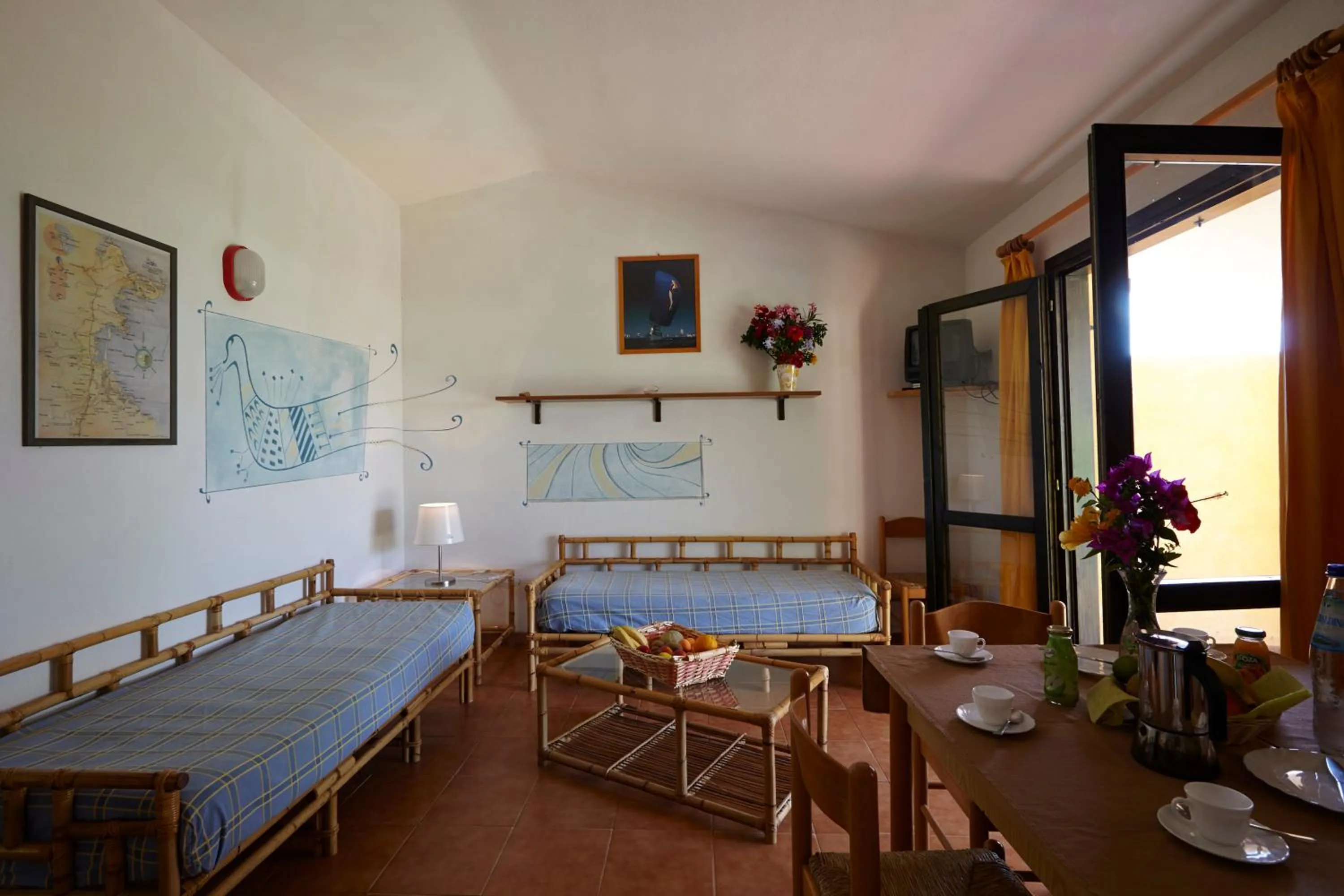 Living room, Bed in Residence Baia Salinedda