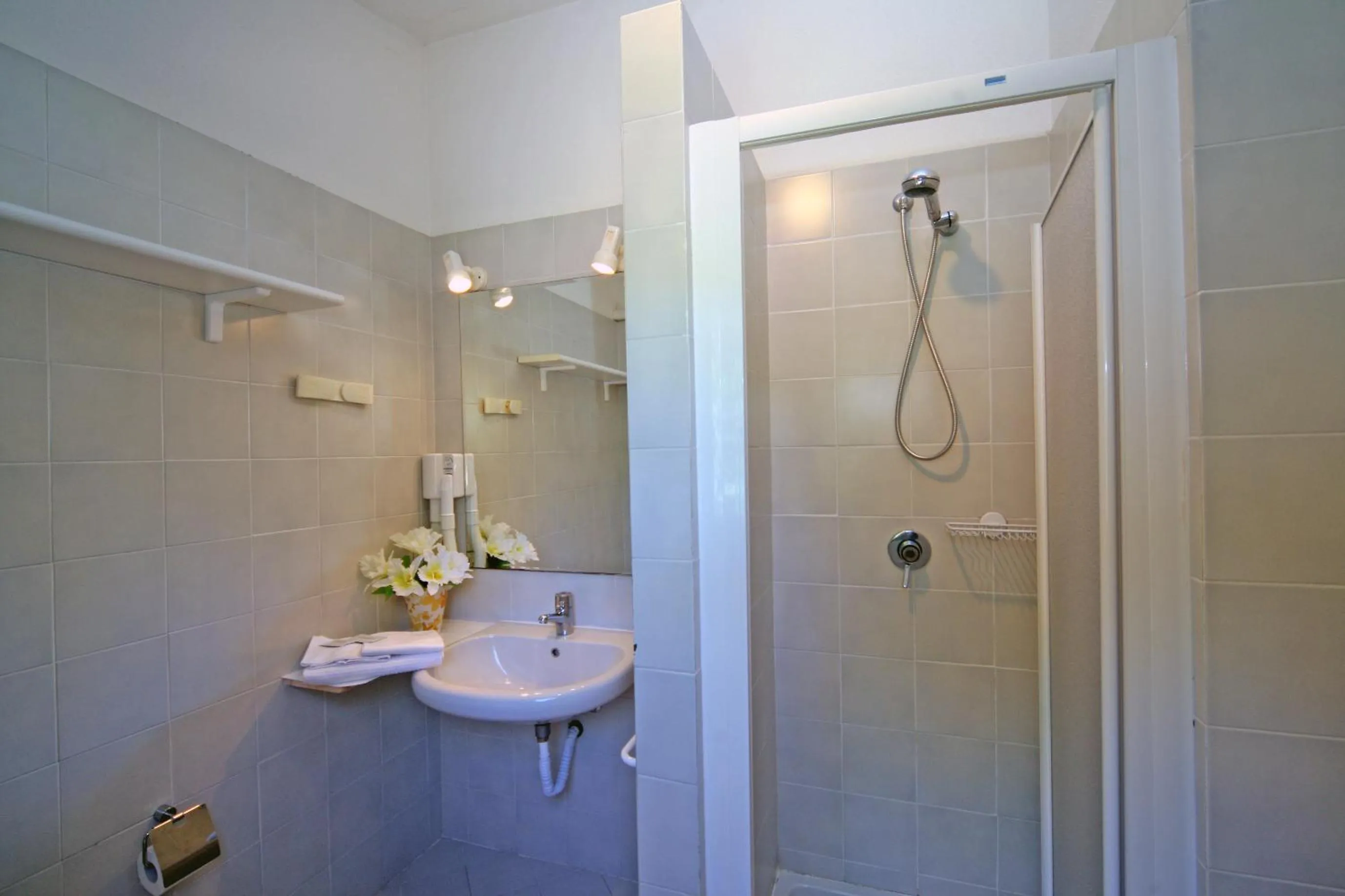 Bathroom in Residence Baia Salinedda