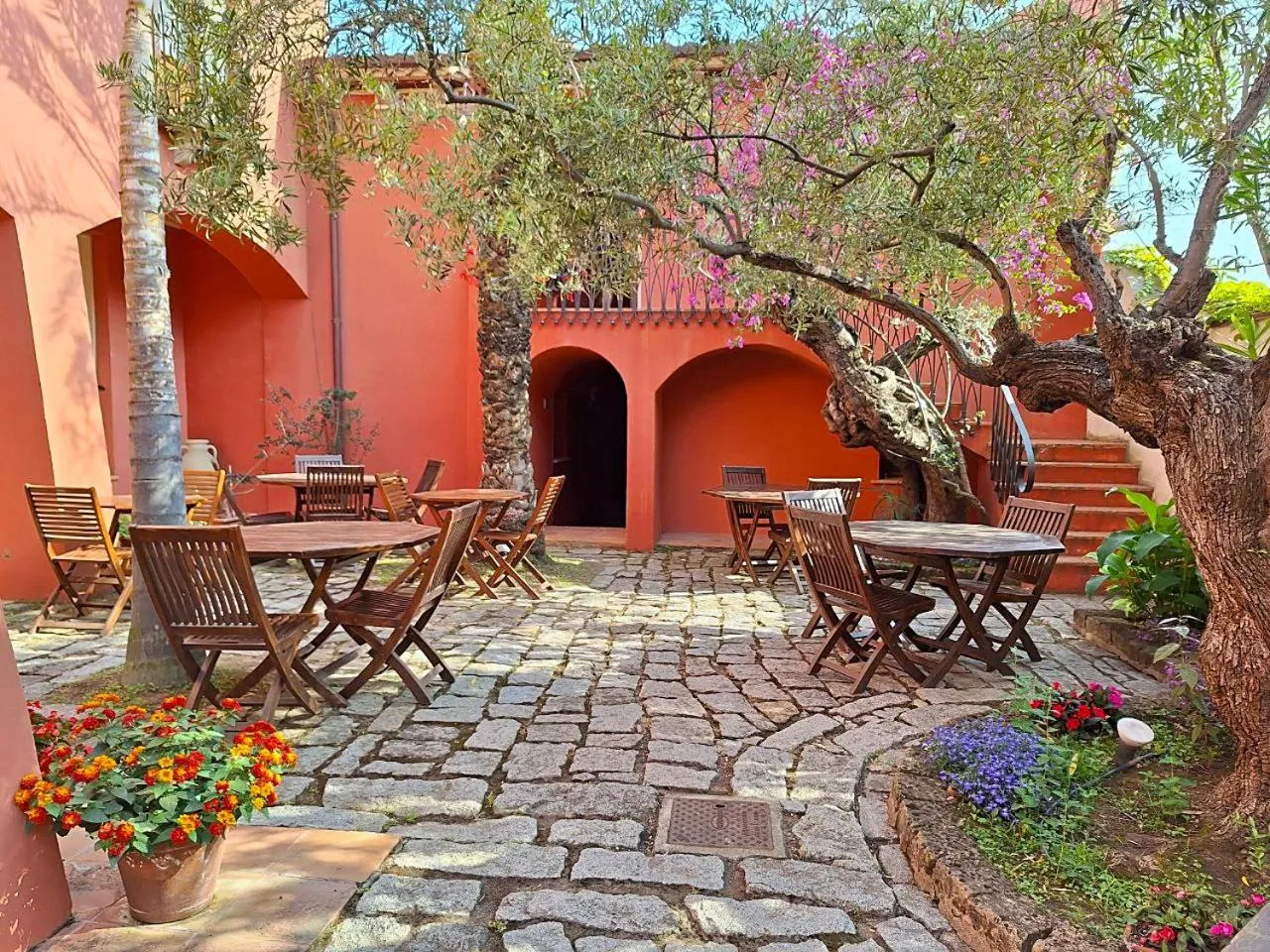 Garden in Hotel Il Vecchio Mulino