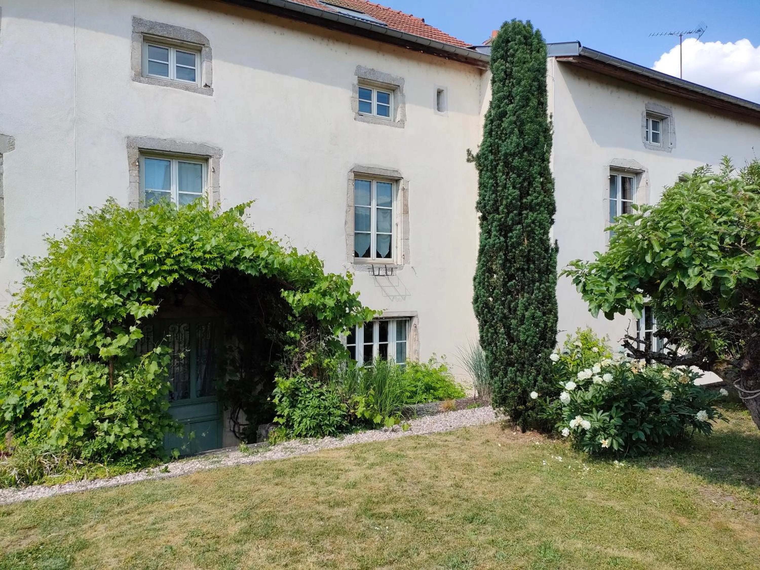 Property building in Chambres d'hôtes La Tuilerie