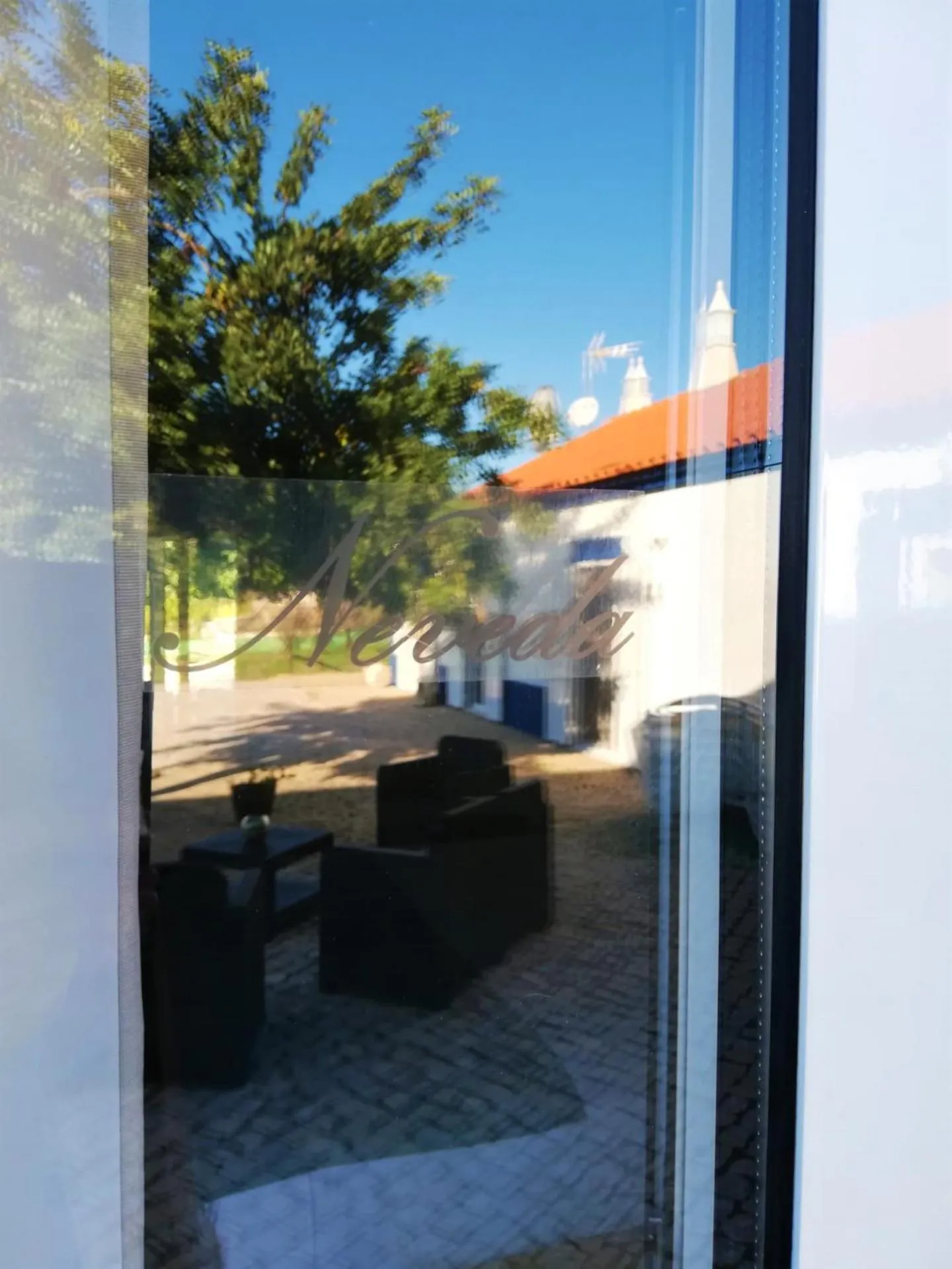 Logo/Certificate/Sign in Monte das Perdizes