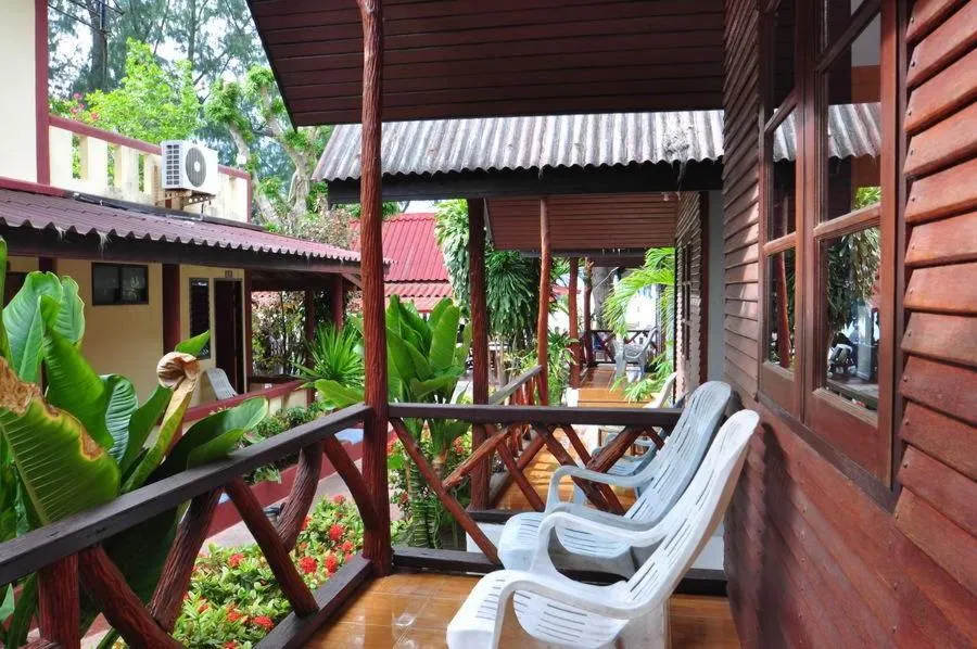 Island View Bungalows