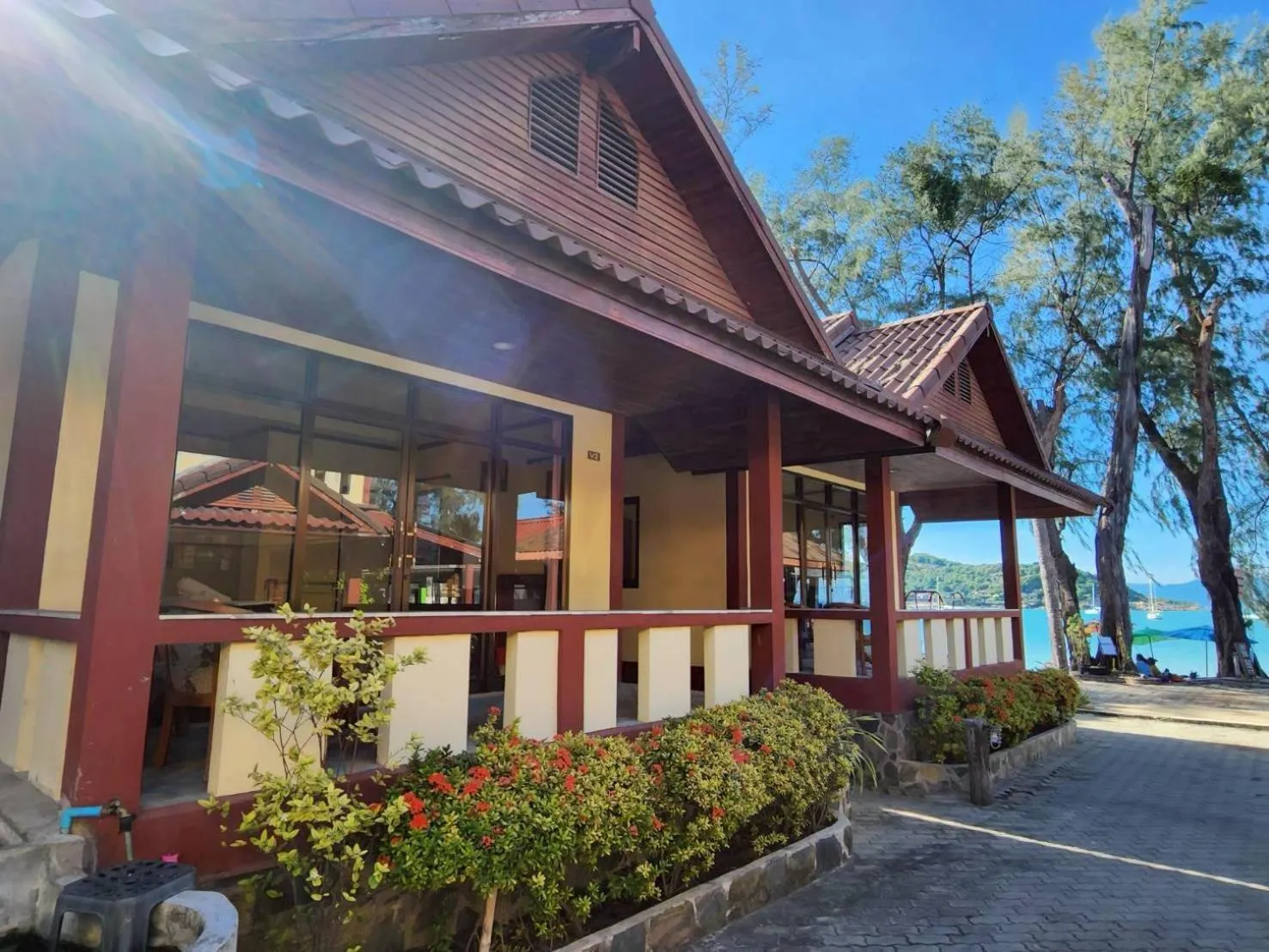 Island View Bungalows