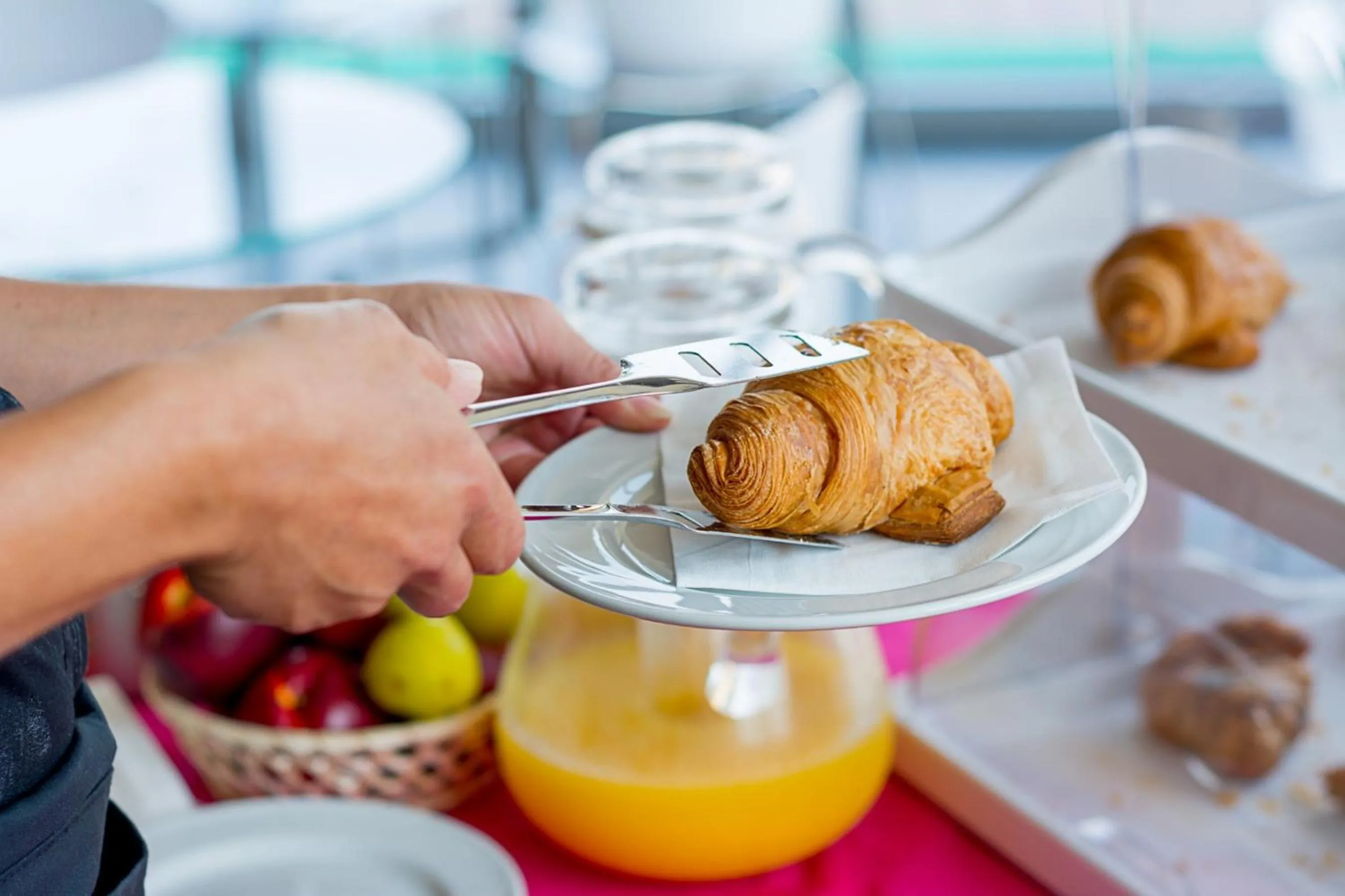 Restaurant/places to eat, Breakfast in Hotel Spazio Residenza