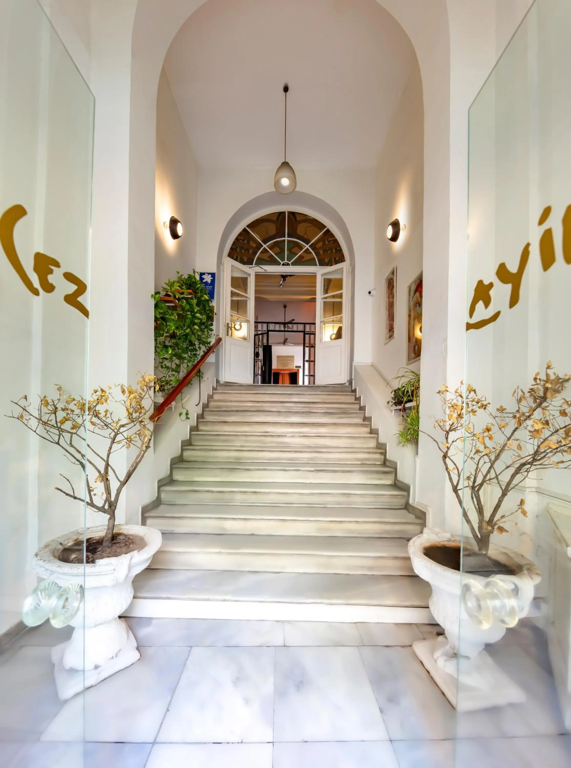 Facade/entrance in Cezayir Rooms