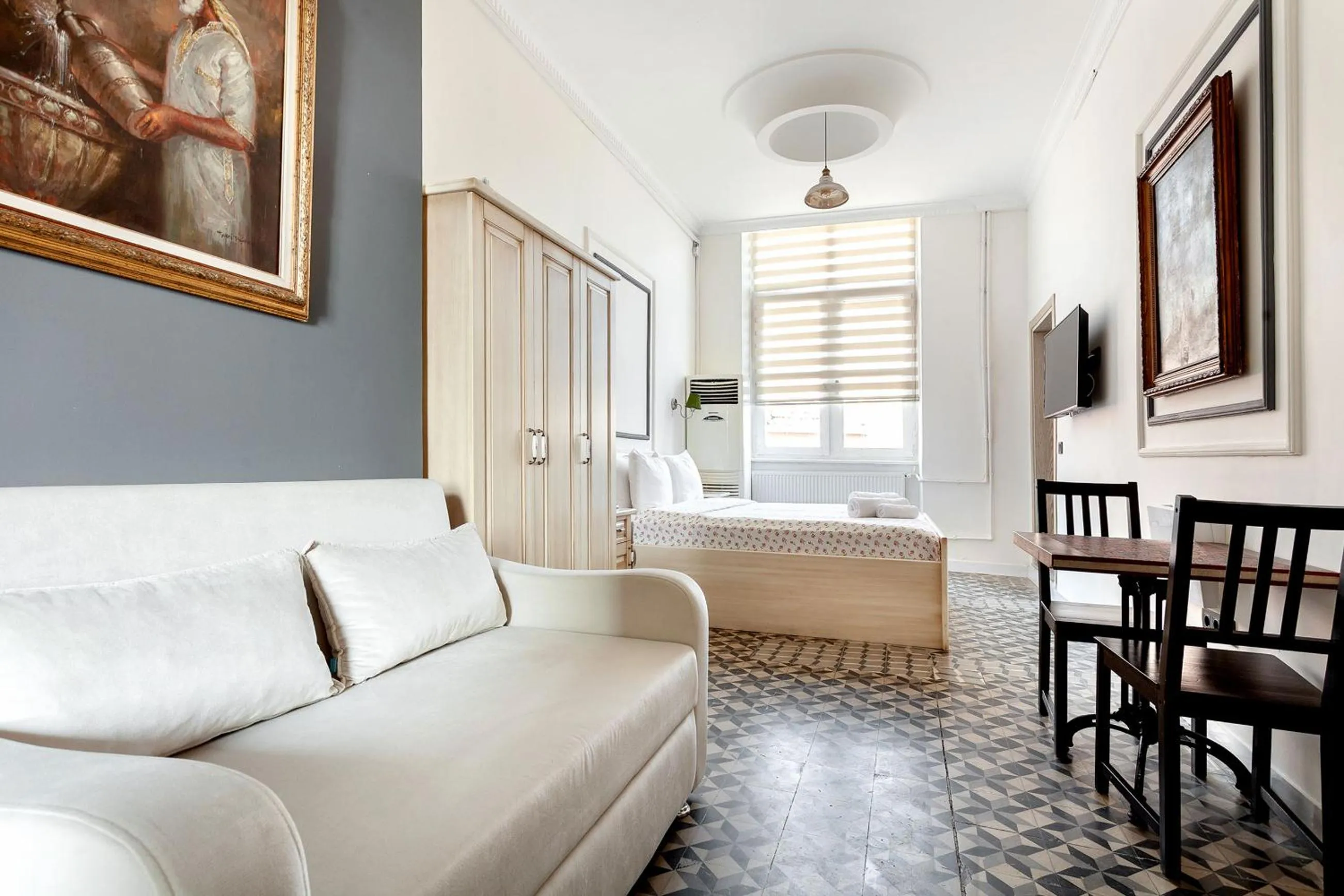 Photo of the whole room in Cezayir Rooms