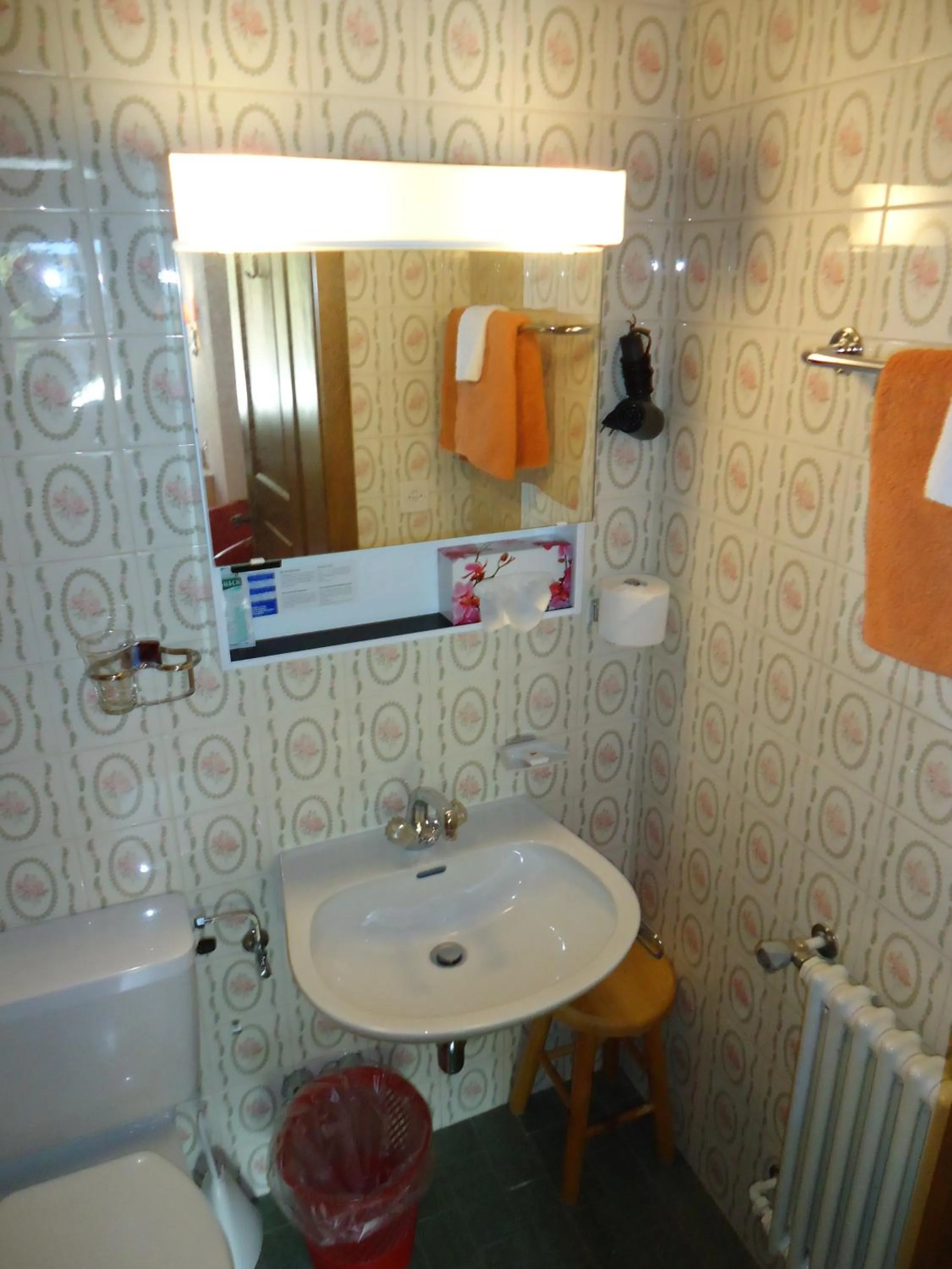 Bathroom in Hotel Mirabeau