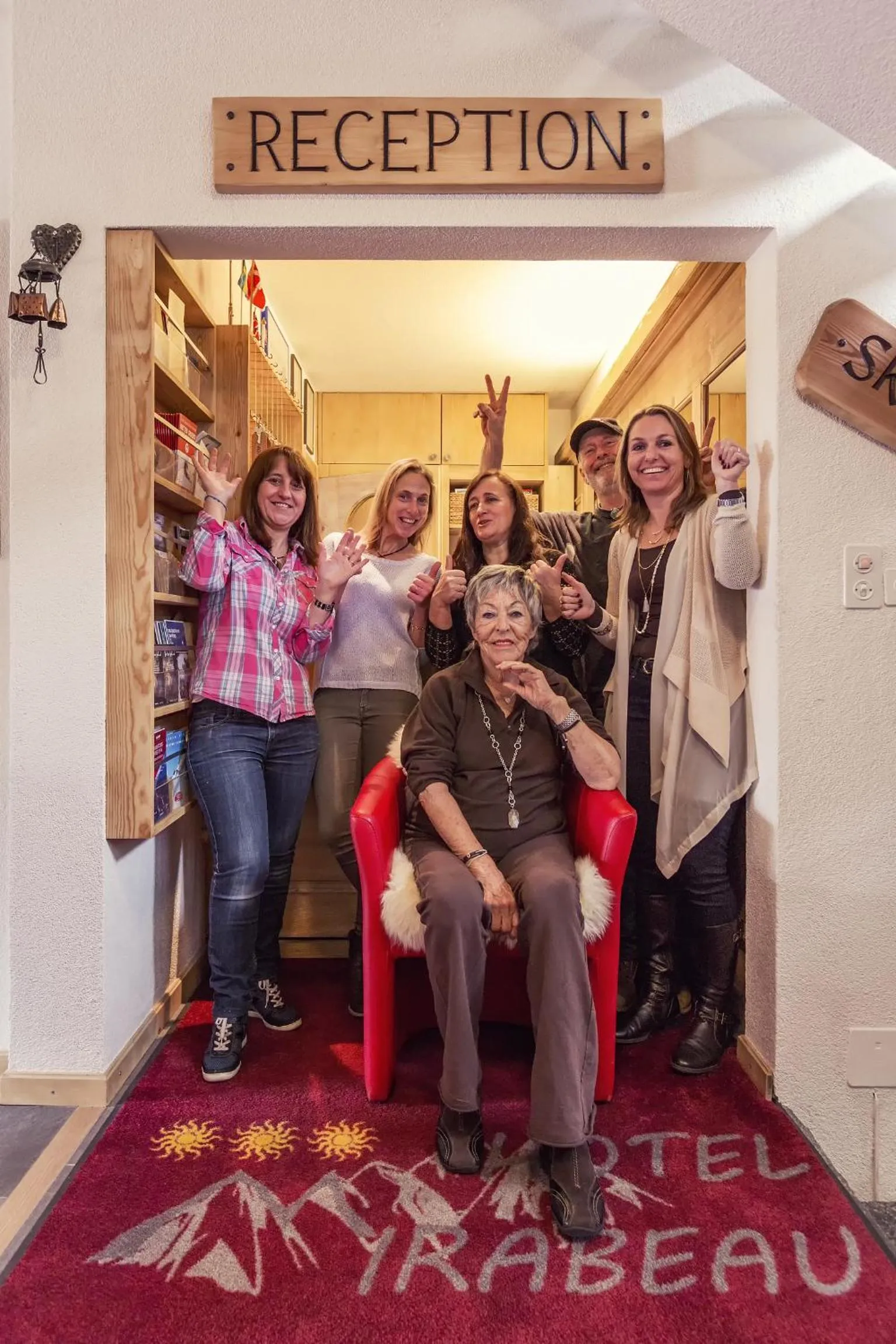 group of guests in Hotel Mirabeau