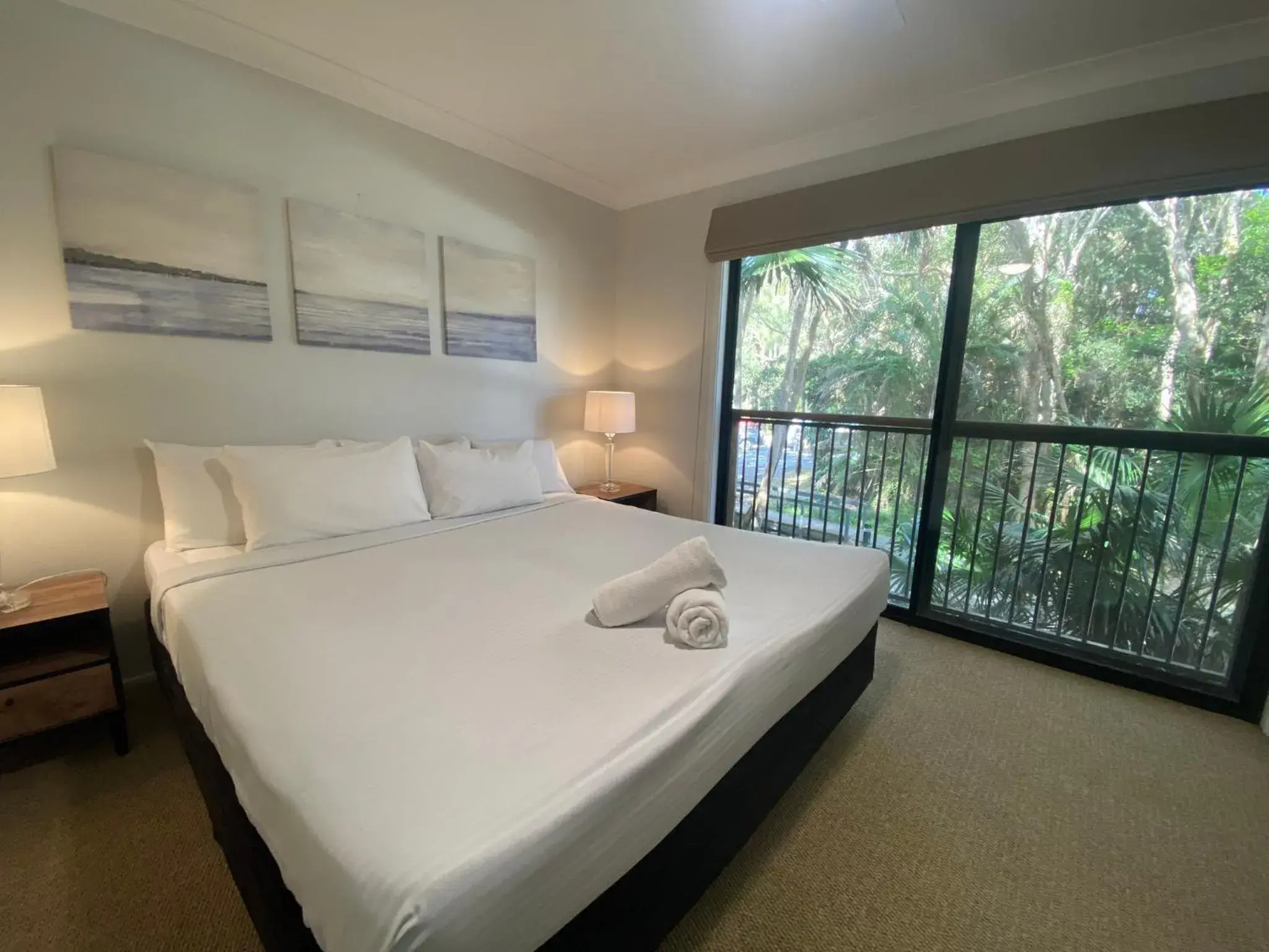 Three-Bedroom House in Tiona Holiday Park Three-Bedroom House in Tiona Holiday Park