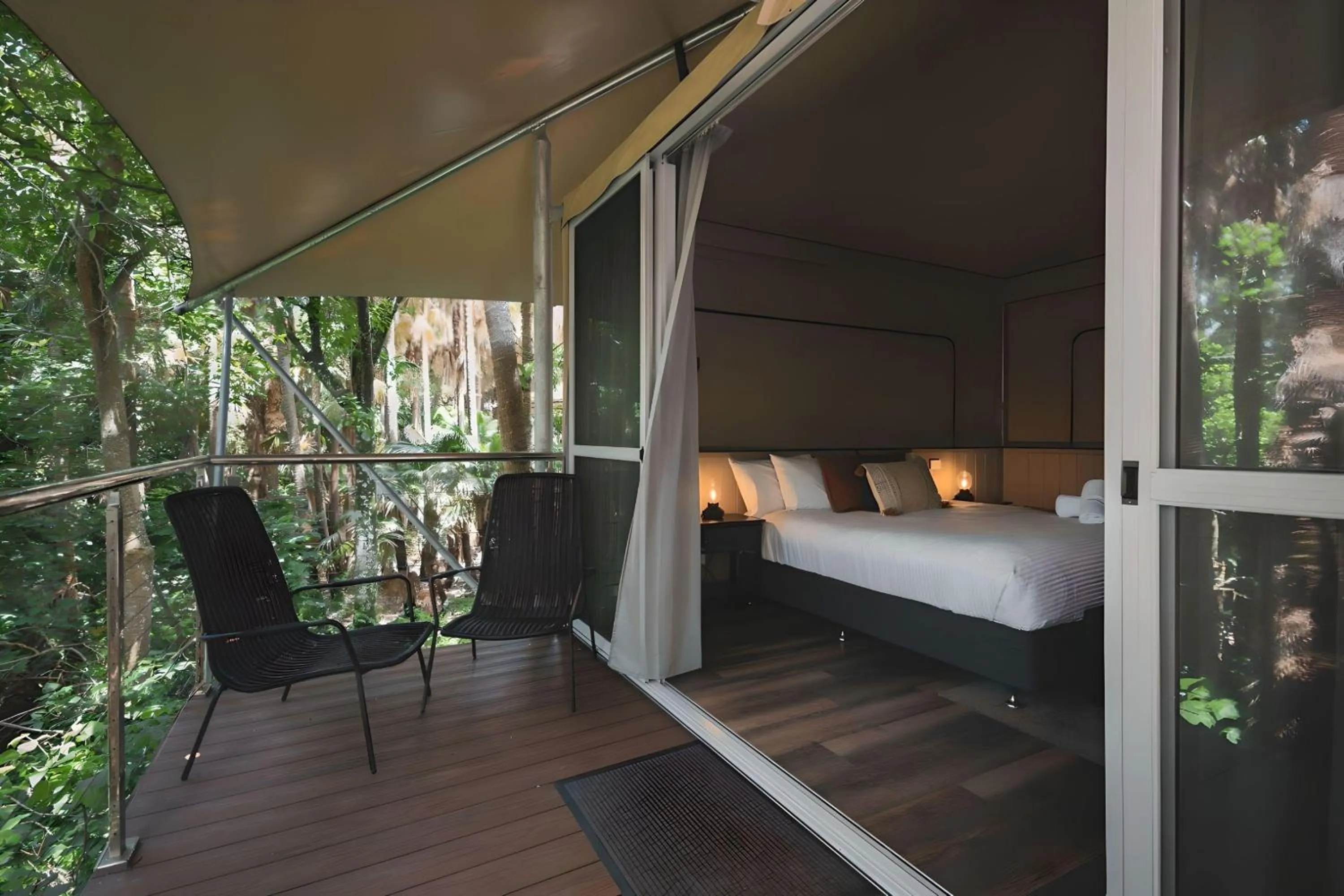 Bed in Tiona Holiday Park