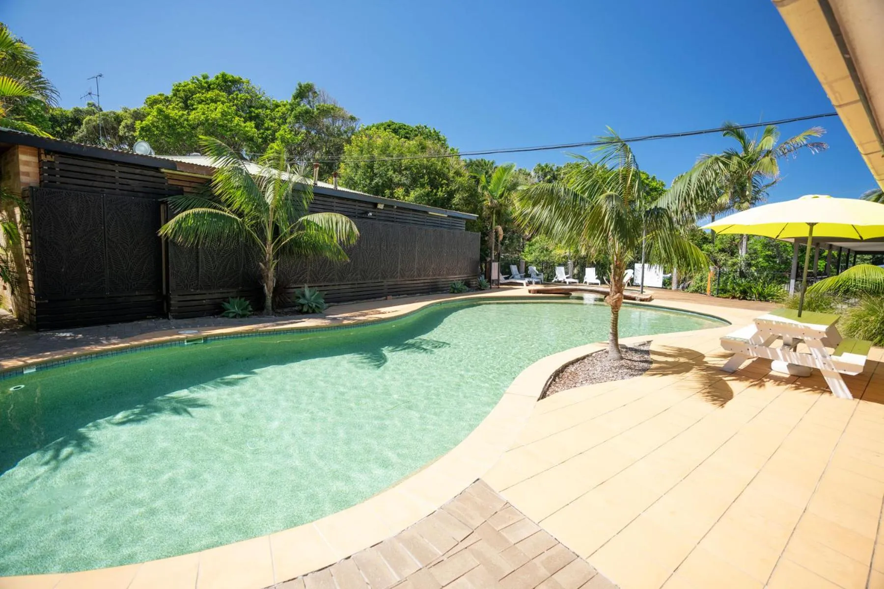 Pool view in Tiona Holiday Park