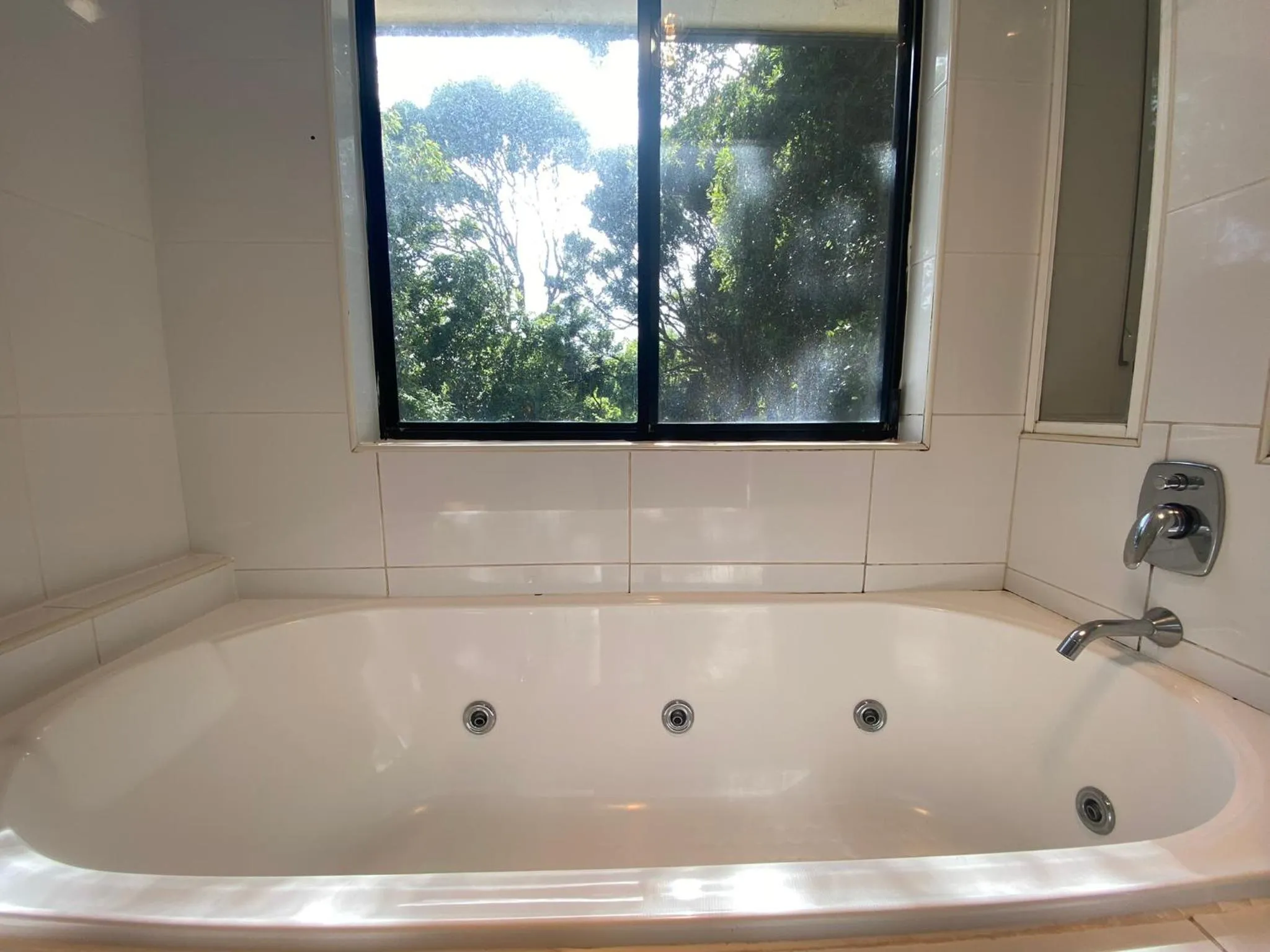 Bathroom in Tiona Holiday Park