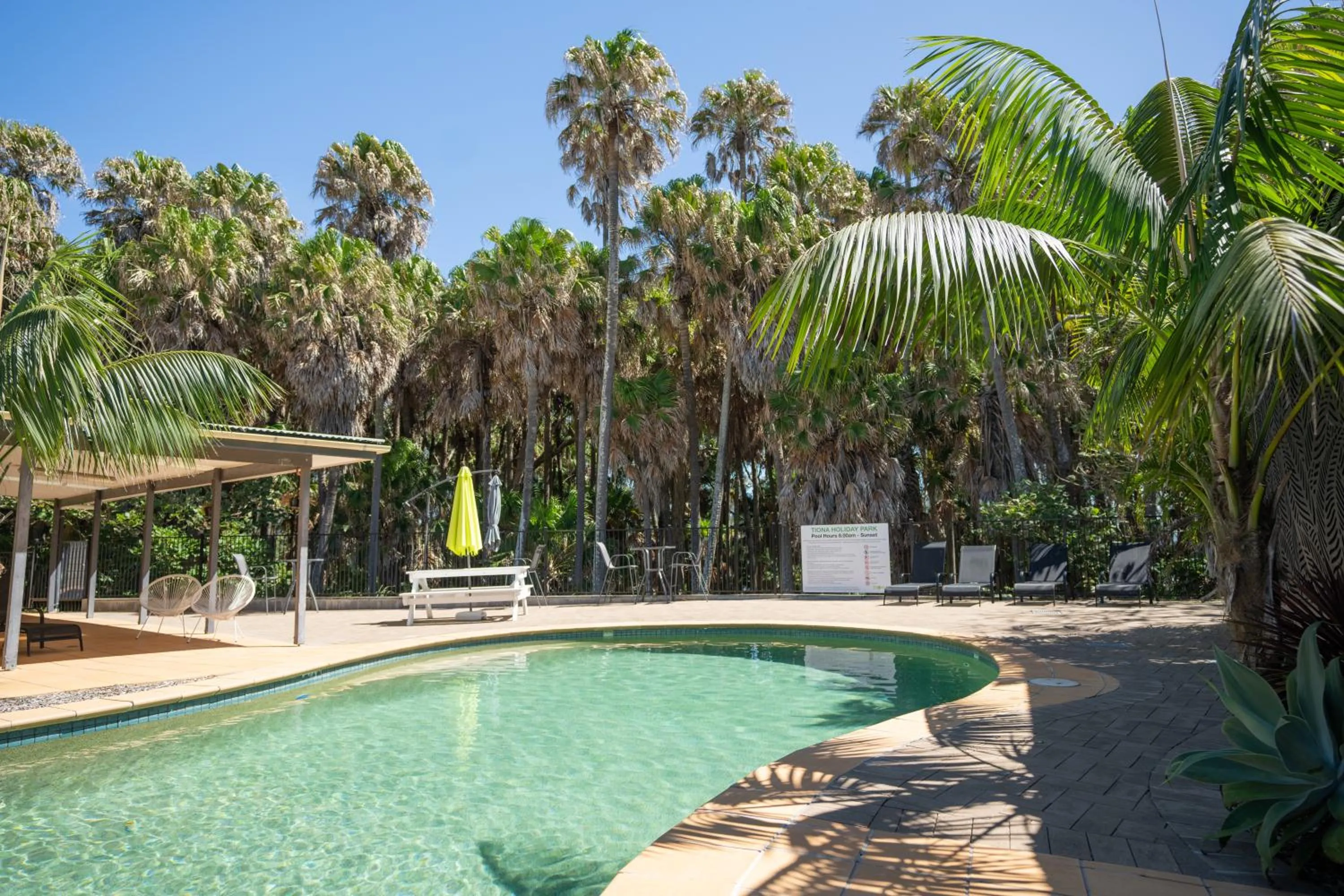 Pool view in Tiona Holiday Park