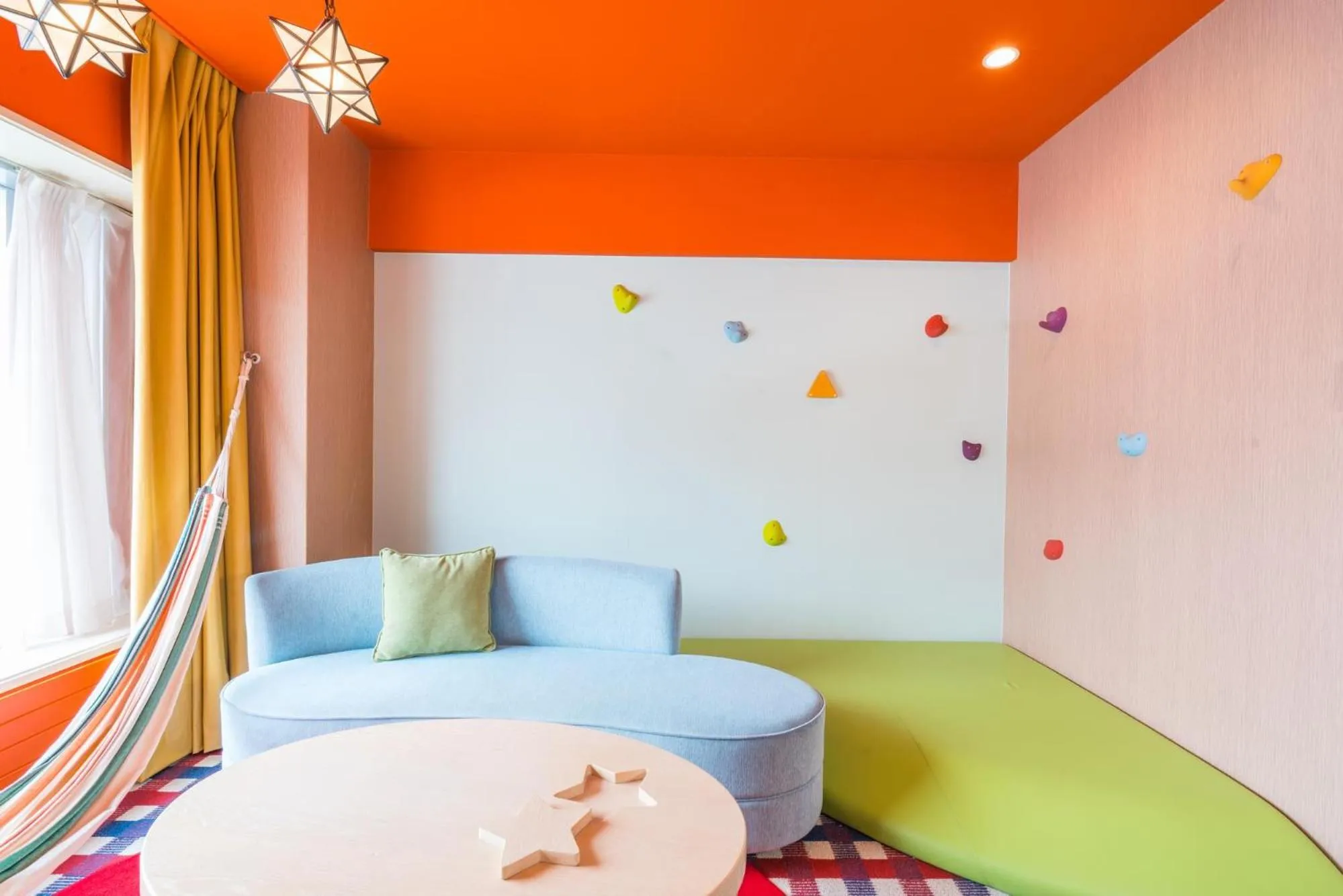 Living room, Bed in Naeba Prince Hotel