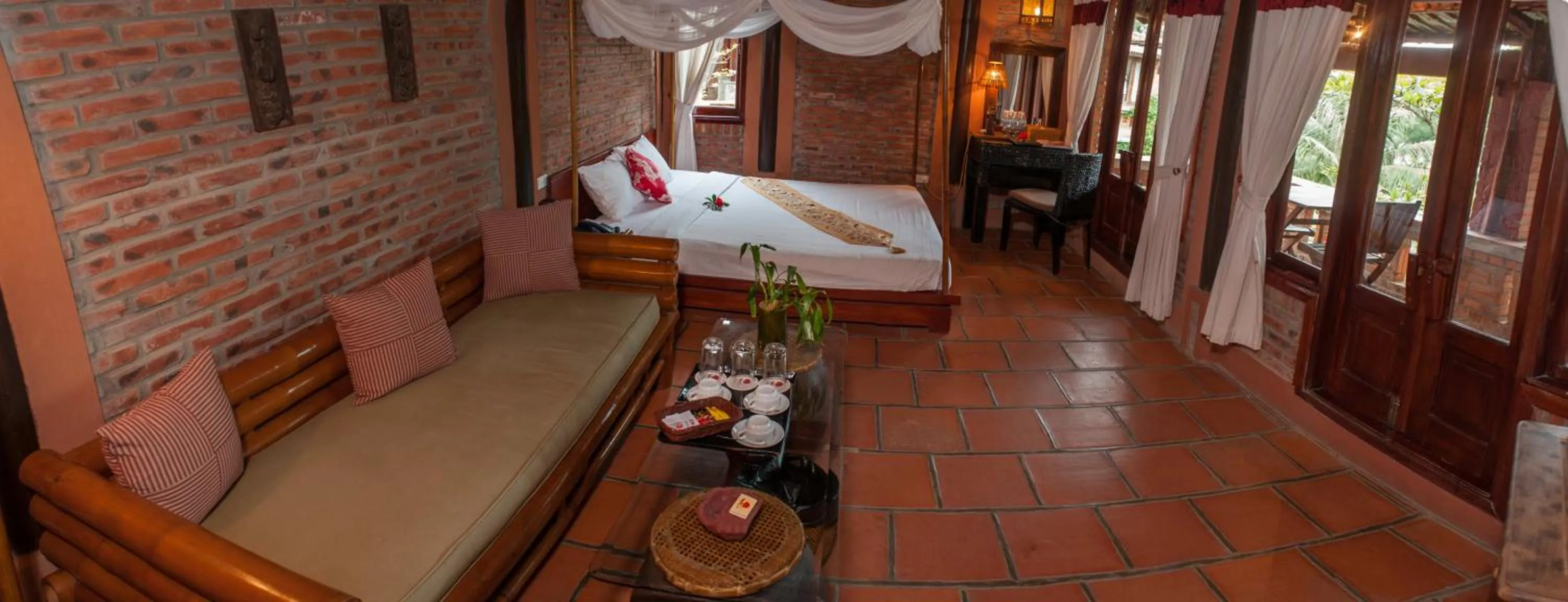 Bed in Van Chai Resort