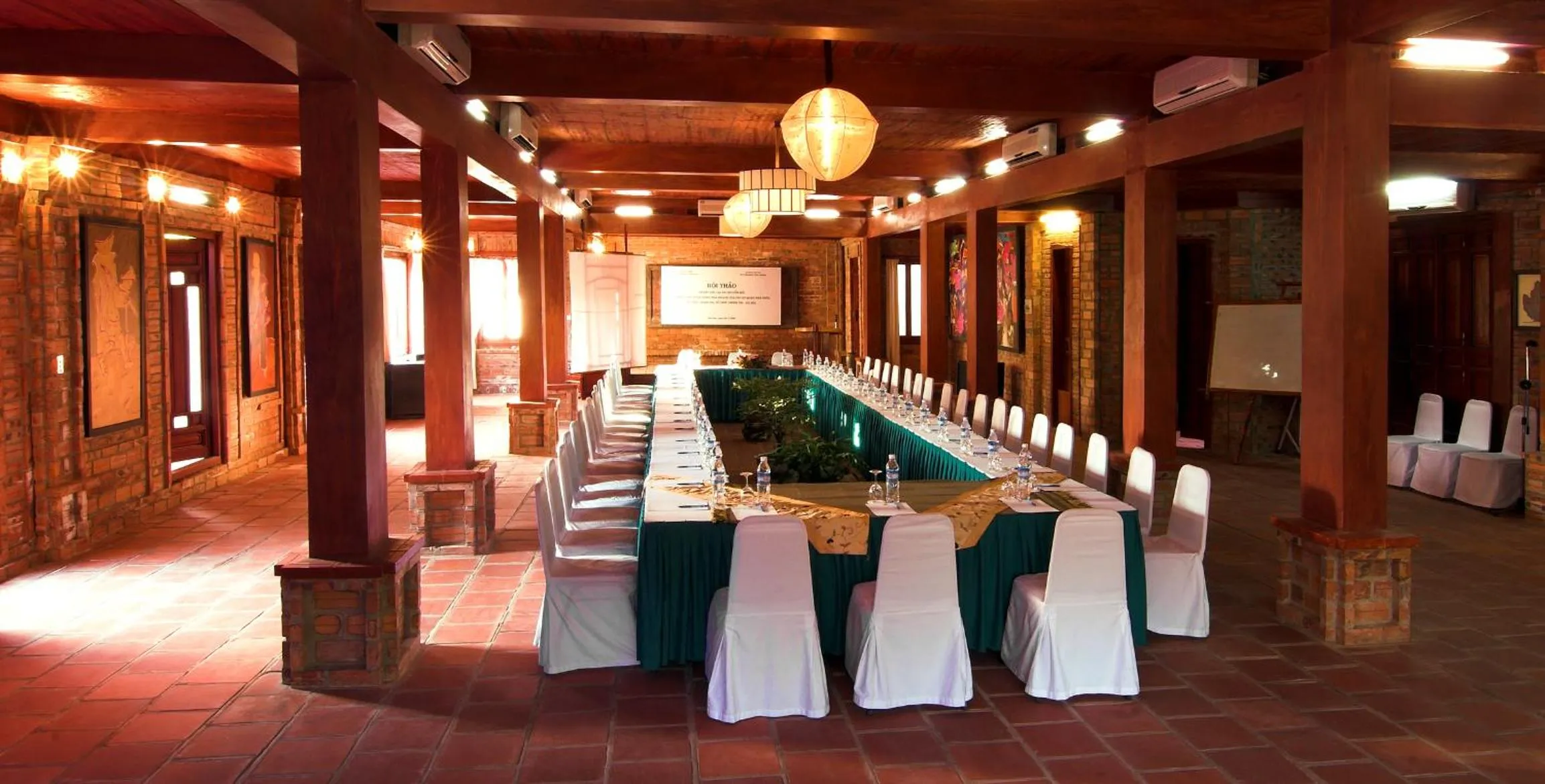 Meeting/conference room in Van Chai Resort