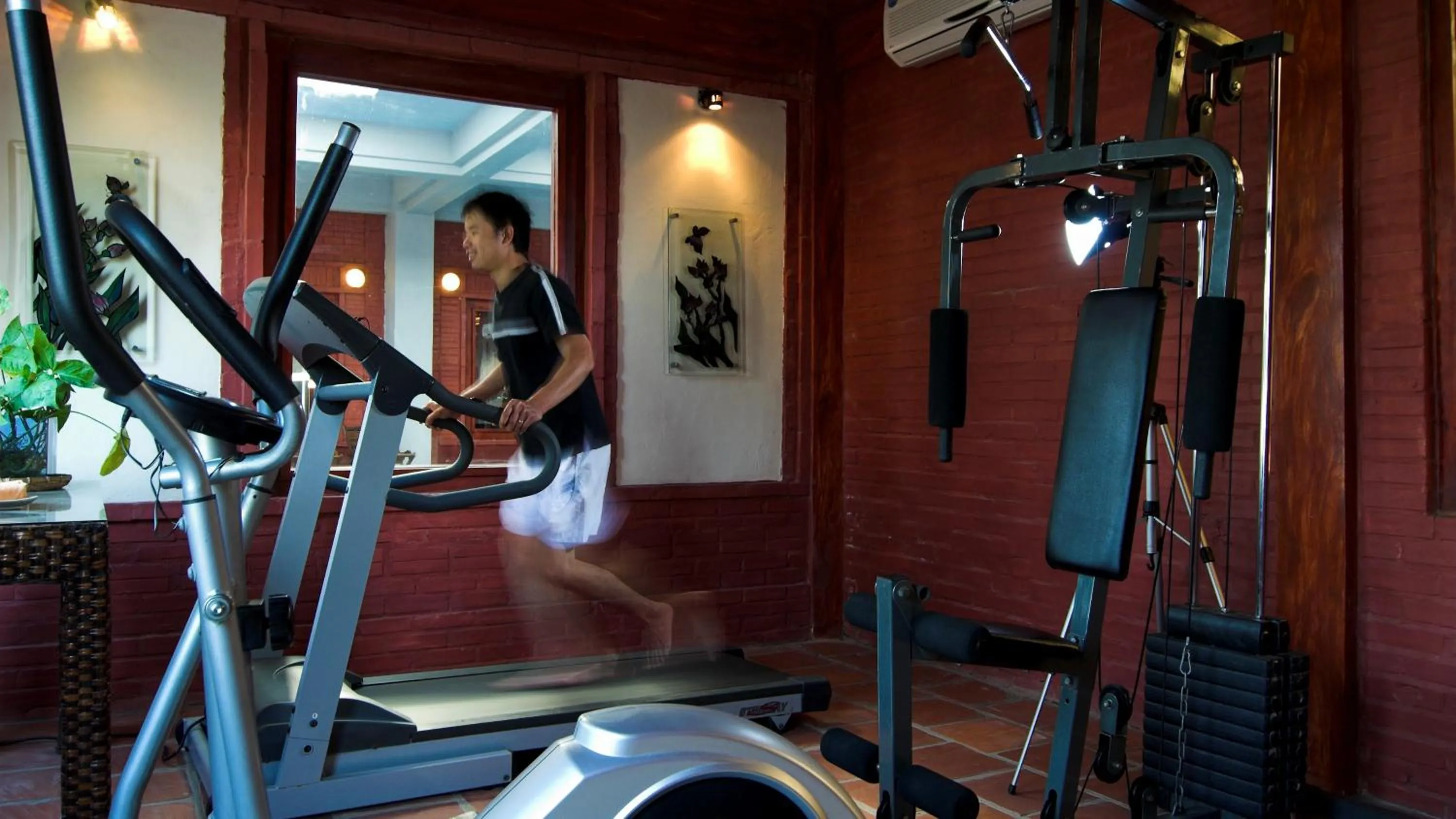 Fitness centre/facilities in Van Chai Resort