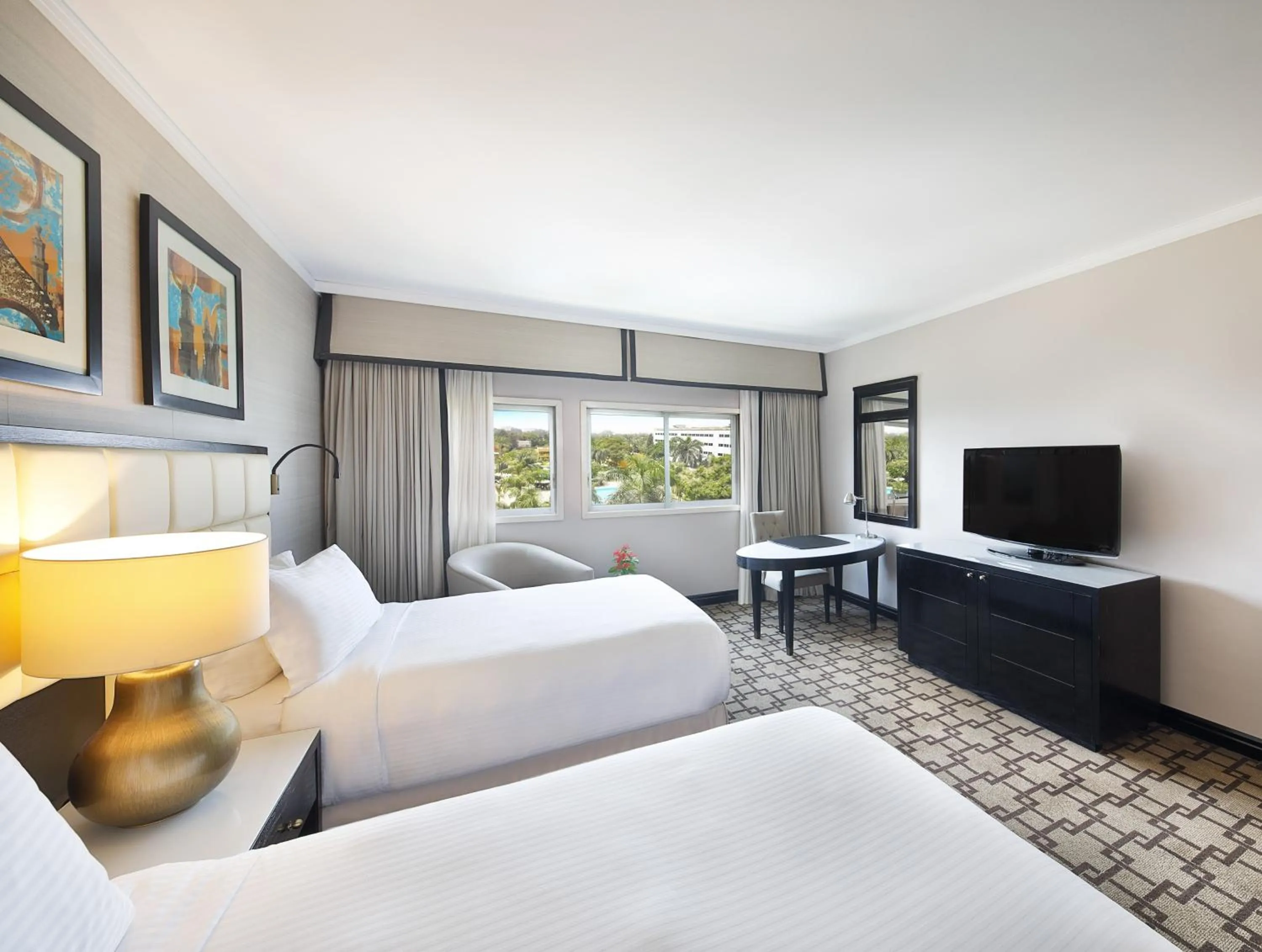 Bedroom, Bed in Hilton Cairo Heliopolis Hotel