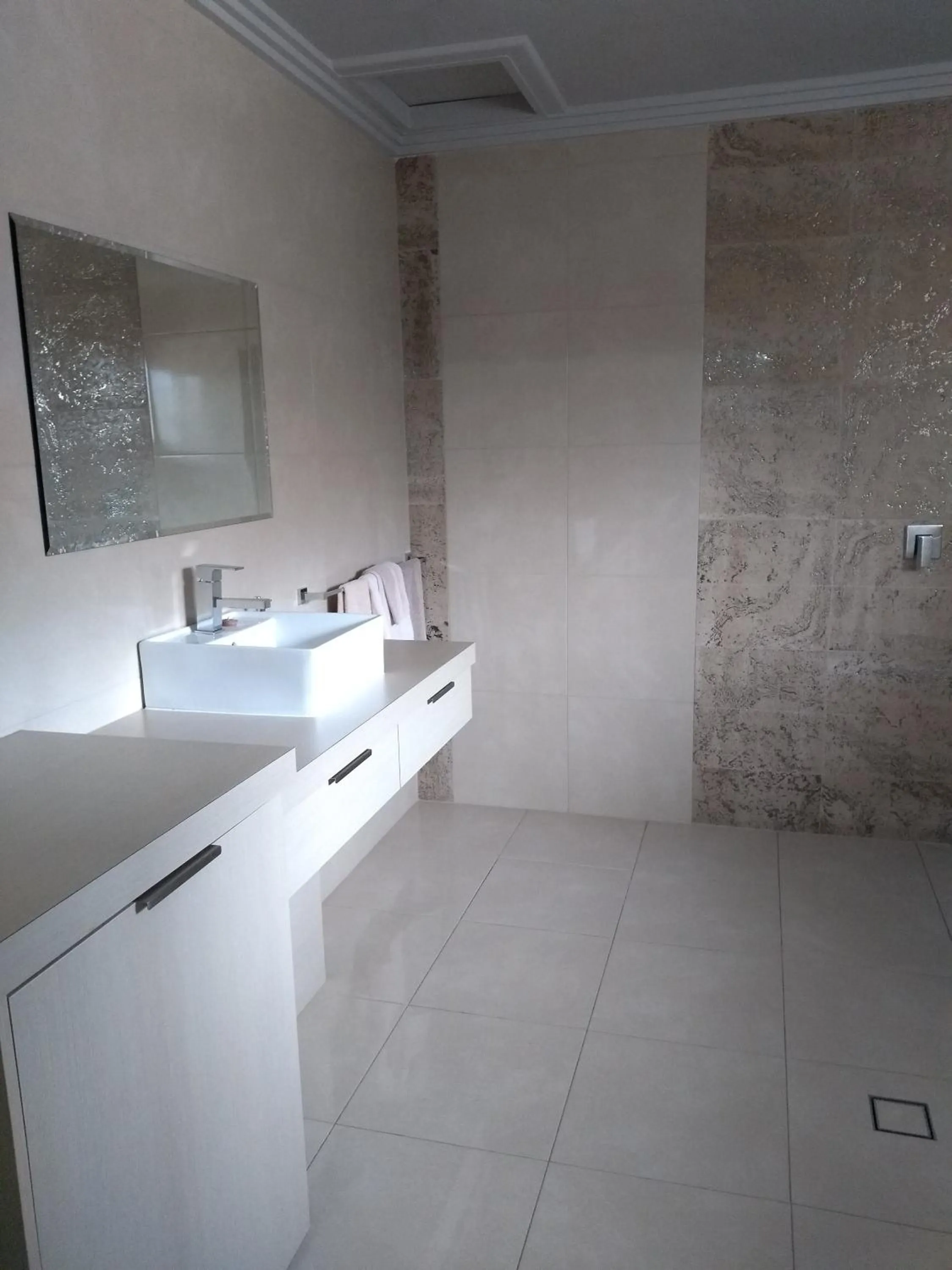 Bathroom in Kindred Studio Apartments