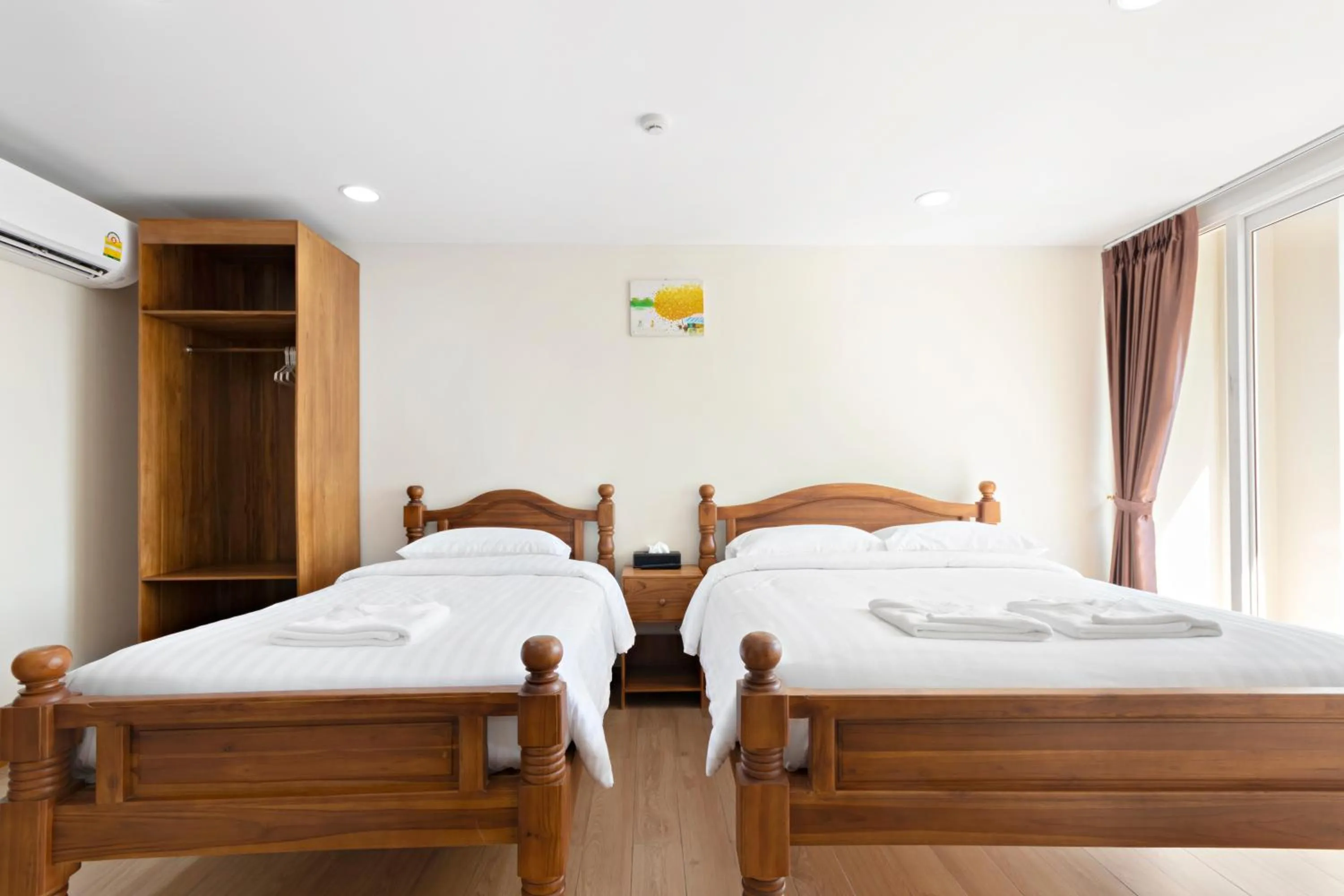 Bed in Royale 8 Ville Guest House