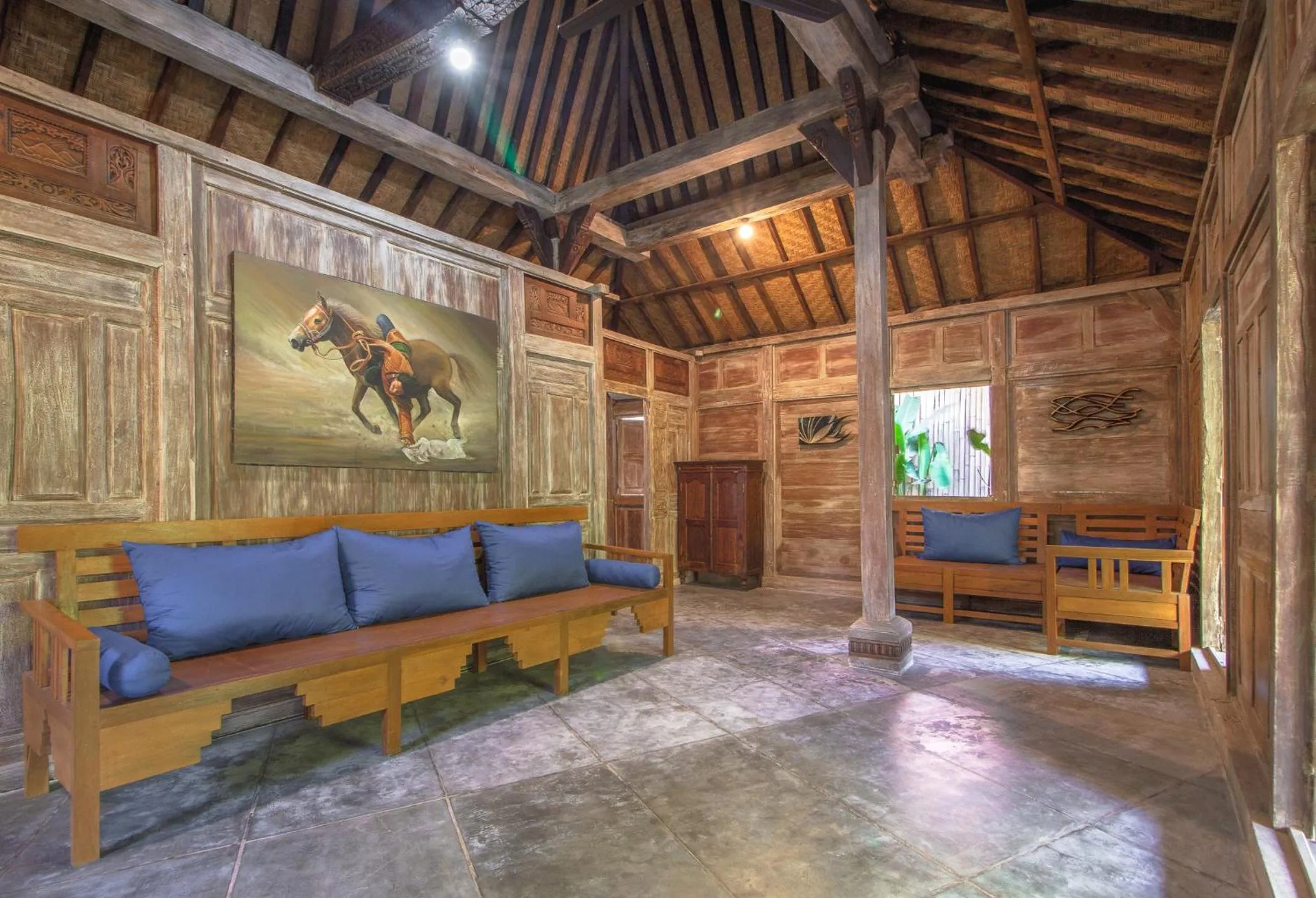 Living room in Red Gong