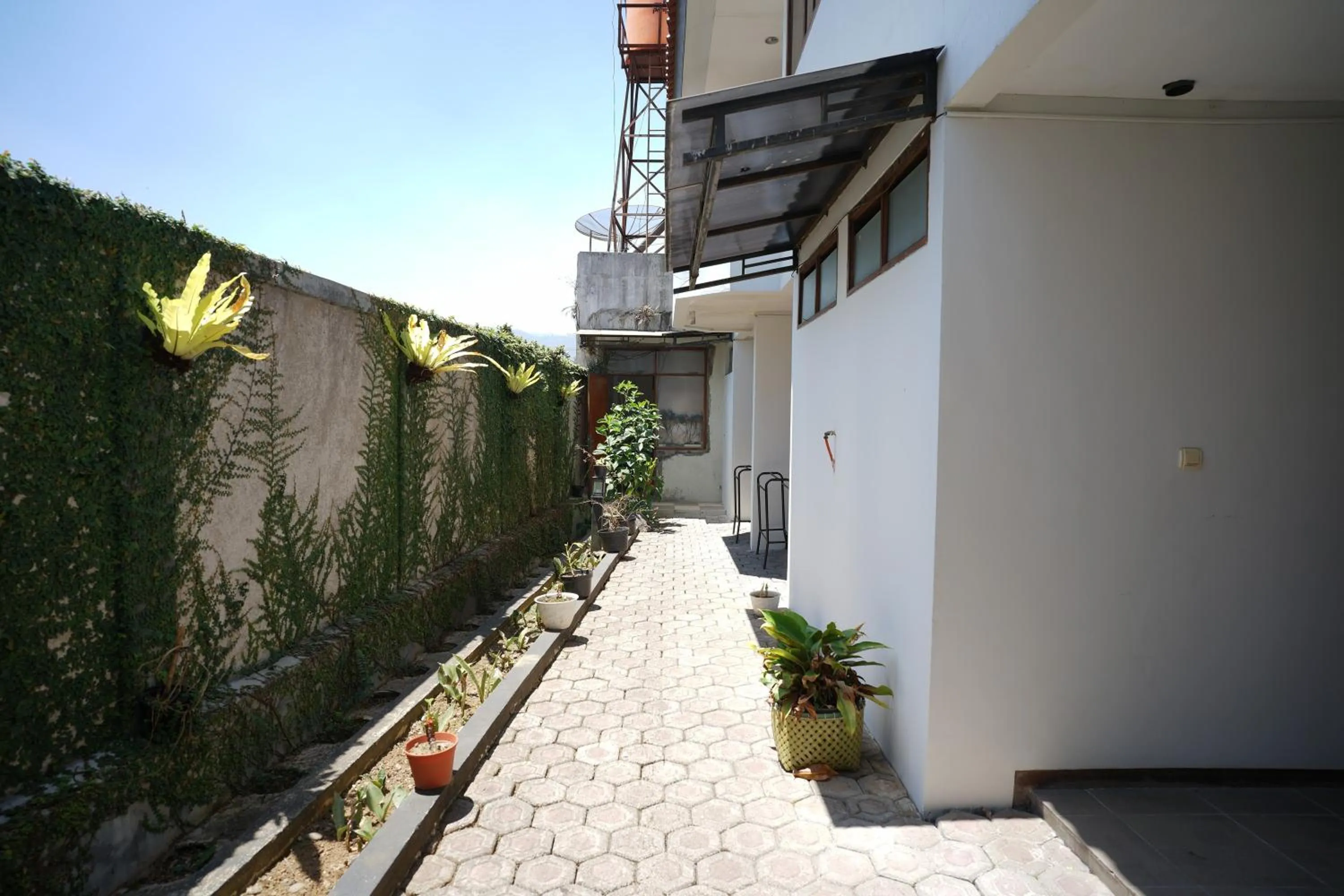 Balcony/Terrace in Hotel Puri Pangalengan