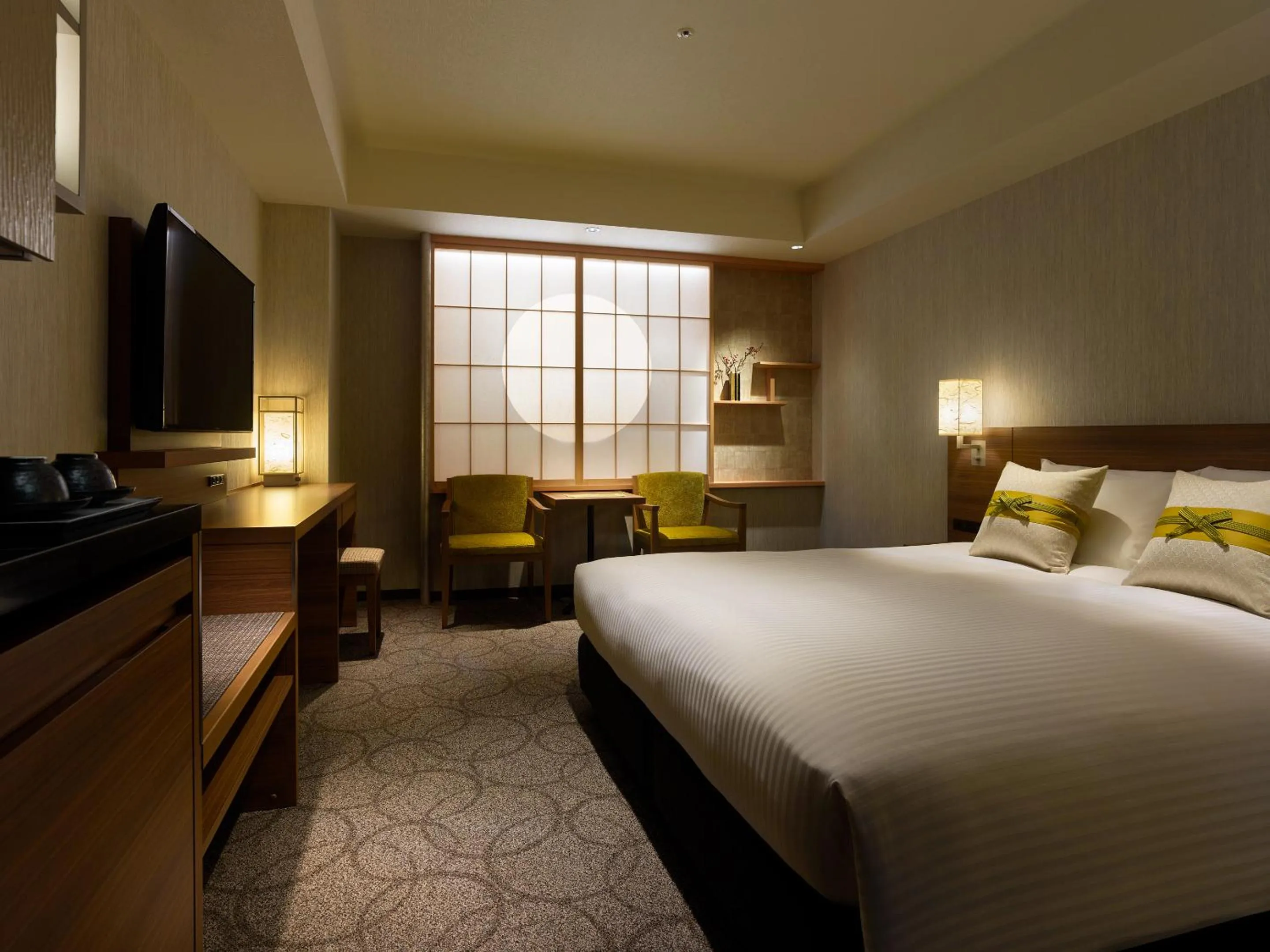 Photo of the whole room, Bed in Mitsui Garden Hotel Kyoto Station
